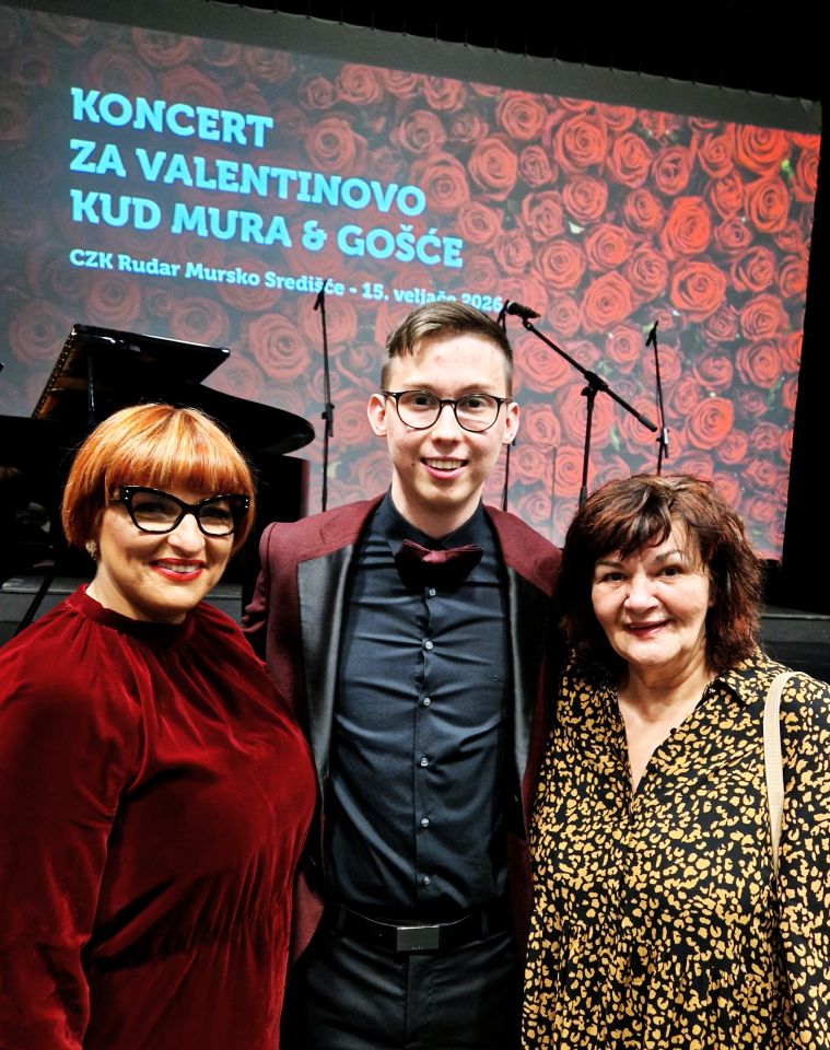 SRCE PUNO PJESME KUD Mura i gosti priredili večer za pamćenje u Centar za kulturu Rudar (20)