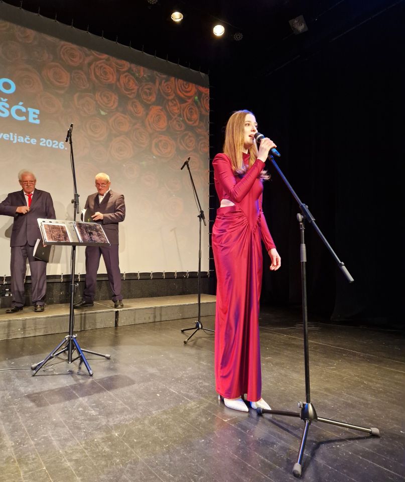 SRCE PUNO PJESME KUD Mura i gosti priredili večer za pamćenje u Centar za kulturu Rudar (21)