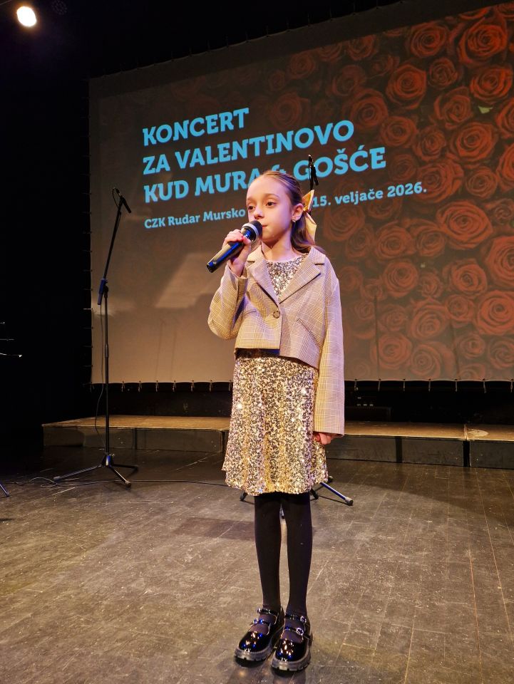 SRCE PUNO PJESME KUD Mura i gosti priredili večer za pamćenje u Centar za kulturu Rudar (22)