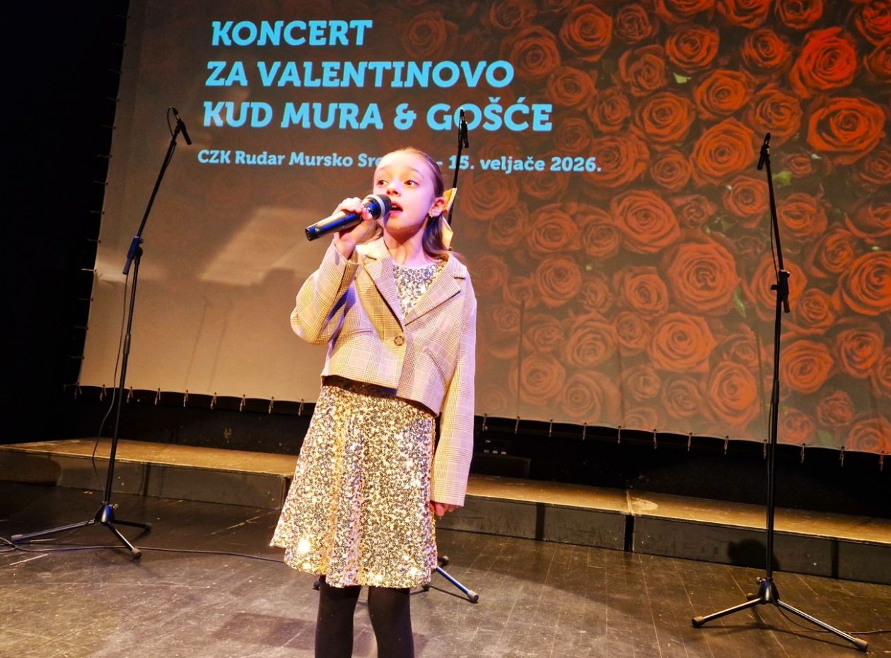 SRCE PUNO PJESME KUD Mura i gosti priredili večer za pamćenje u Centar za kulturu Rudar (25)