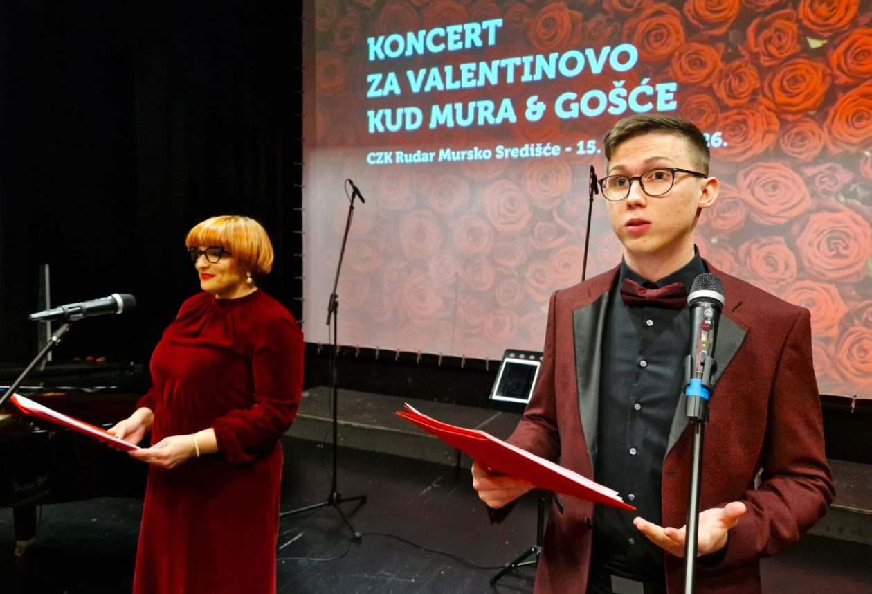 SRCE PUNO PJESME KUD Mura i gosti priredili večer za pamćenje u Centar za kulturu Rudar (26)
