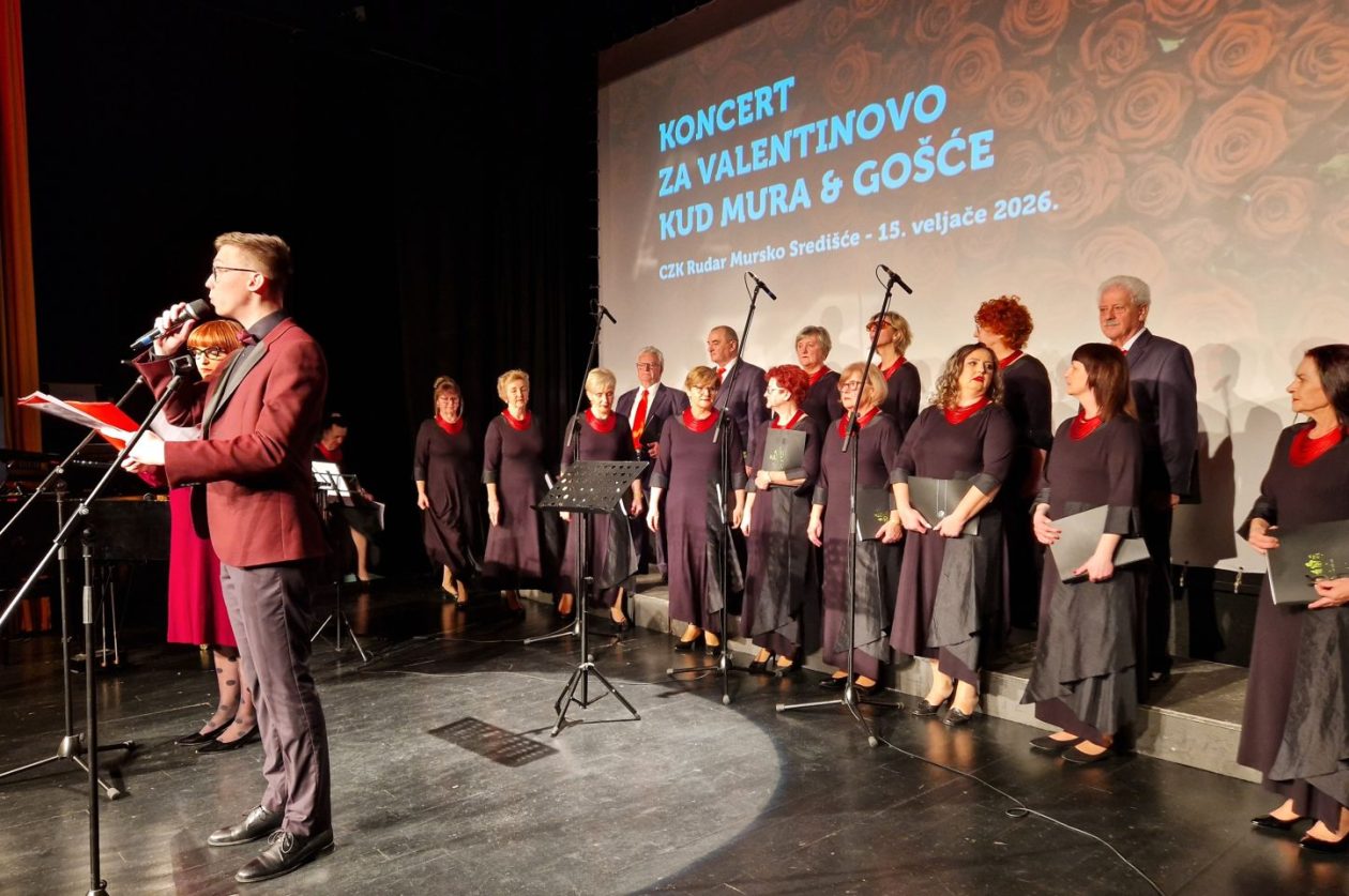 SRCE PUNO PJESME KUD Mura i gosti priredili večer za pamćenje u Centar za kulturu Rudar (8)