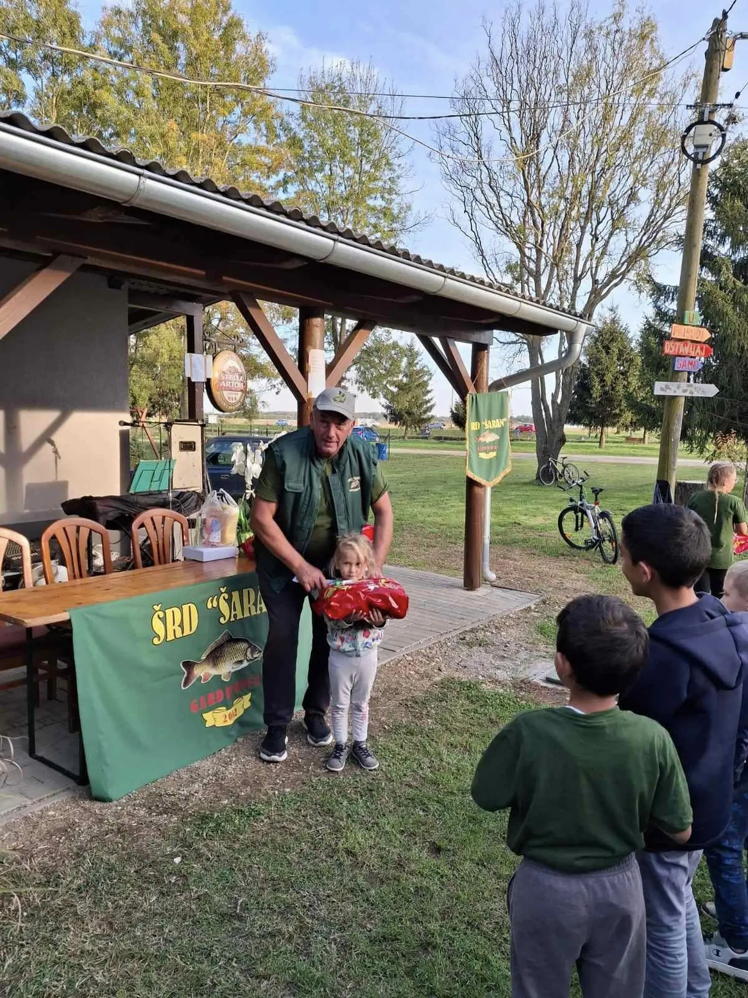 ŠRD Gardinovec, plovak bambus (2) ŠRD Gardinovec, plovak bambus (2)