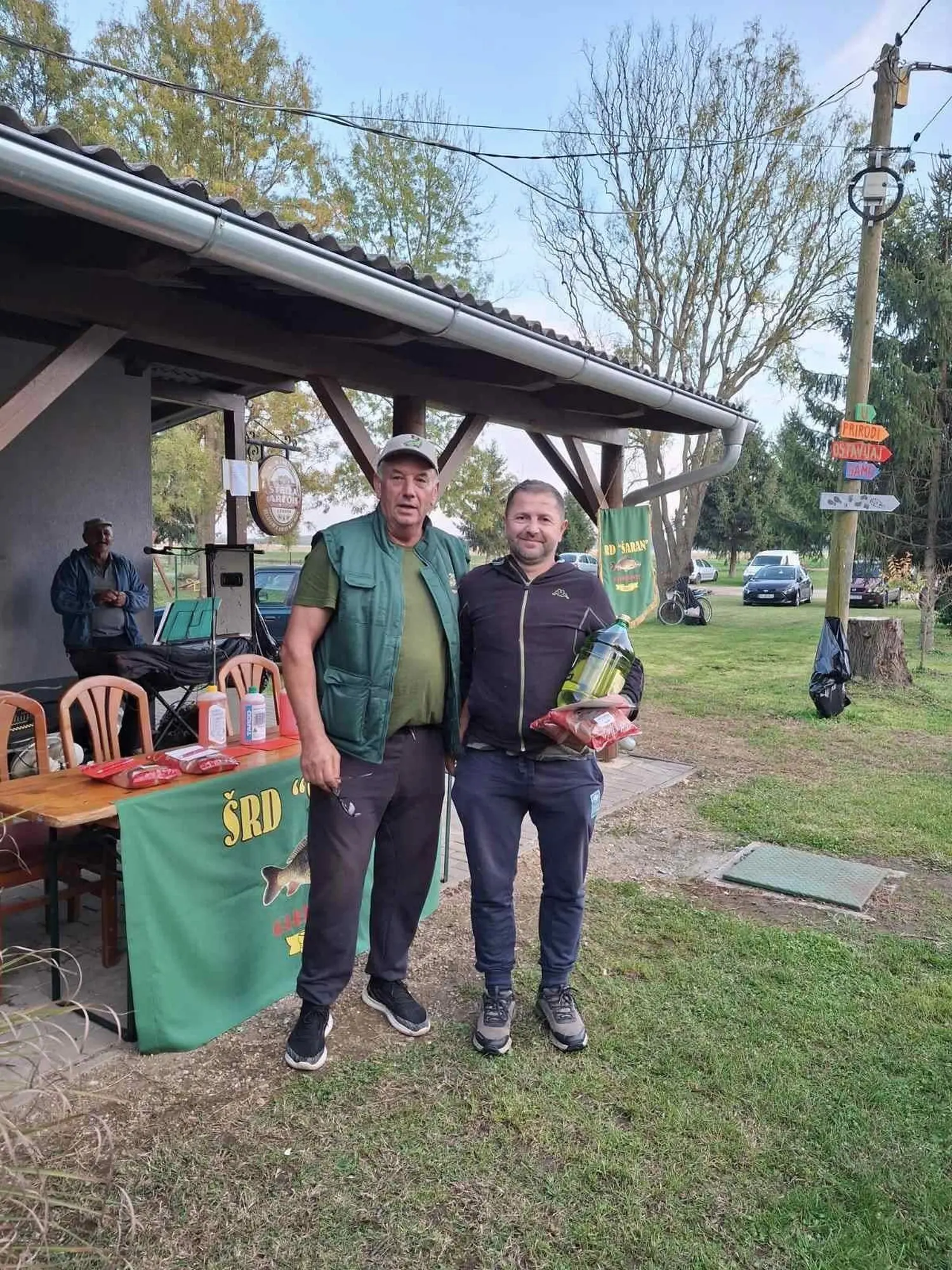 ŠRD Gardinovec, plovak bambus (5) ŠRD Gardinovec, plovak bambus (5)