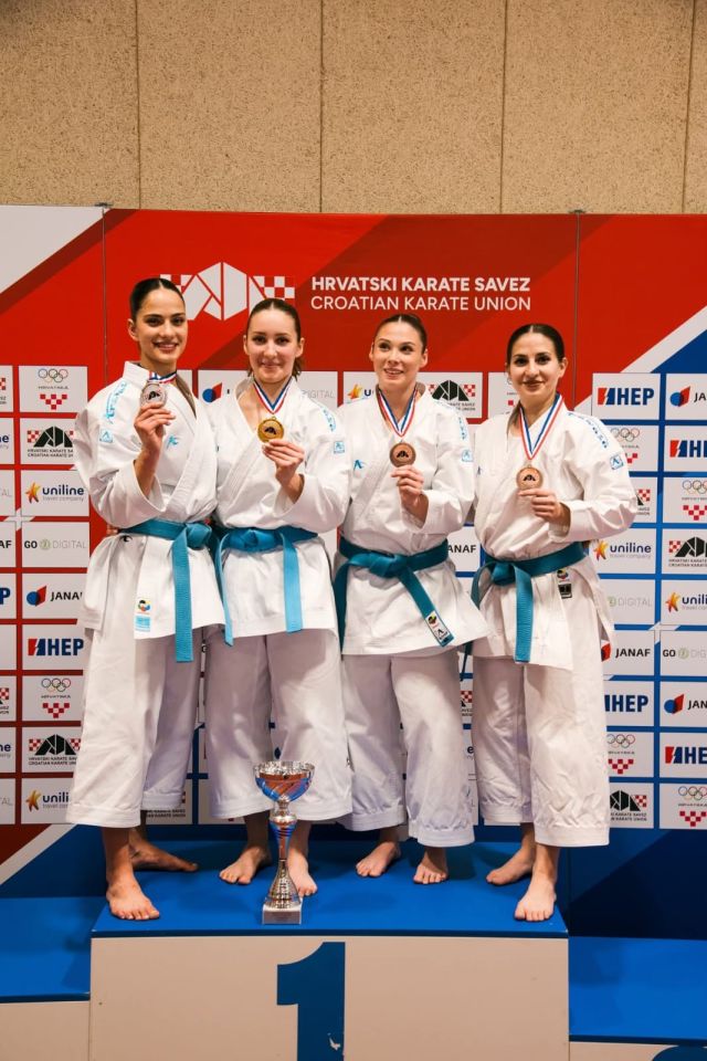 SREBRNA EKIPA Seniorke Karate kluba Šenkovec viceprvakinje Hrvatske (9)