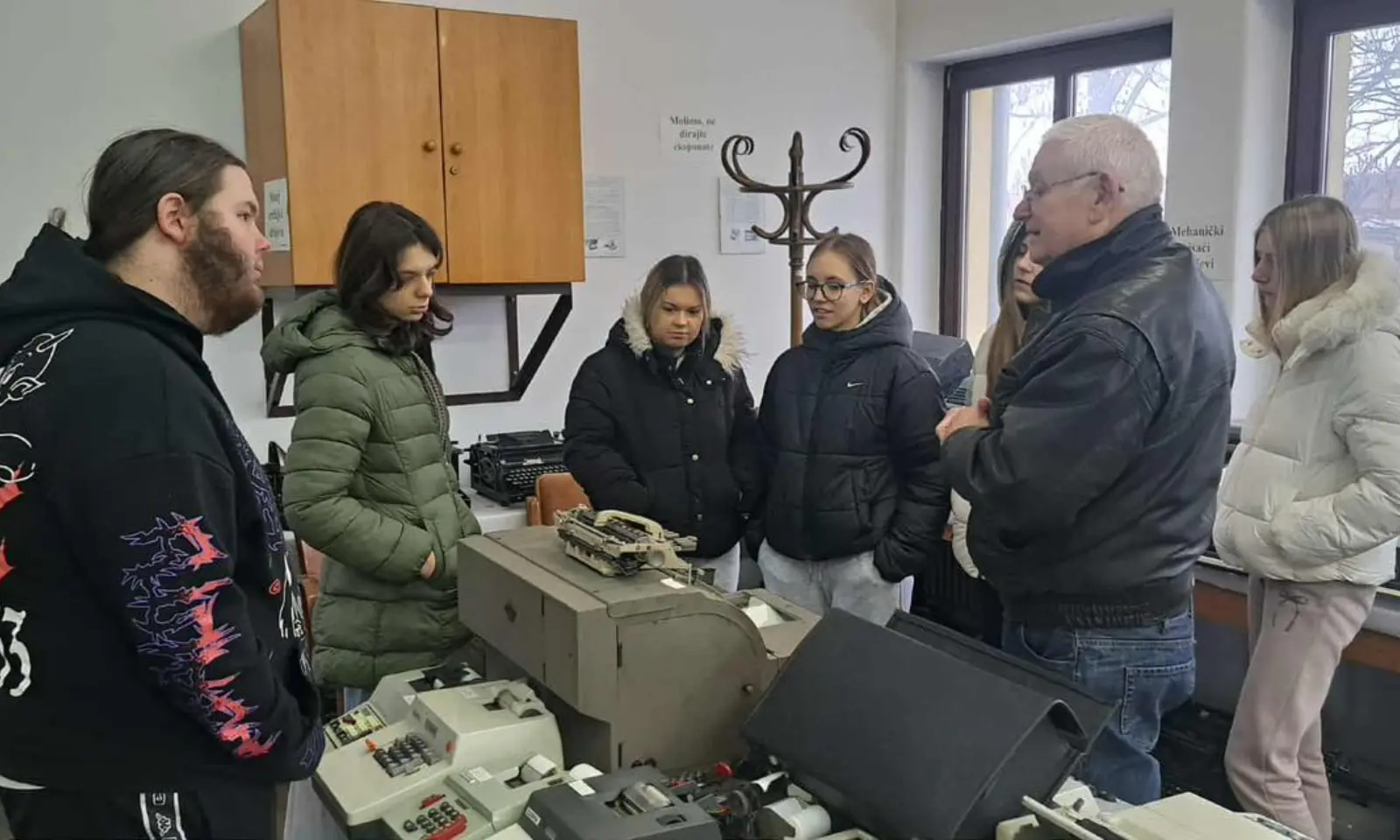 SREDNJA ŠKOLA PRELOG MUZEJ STARINA (10)