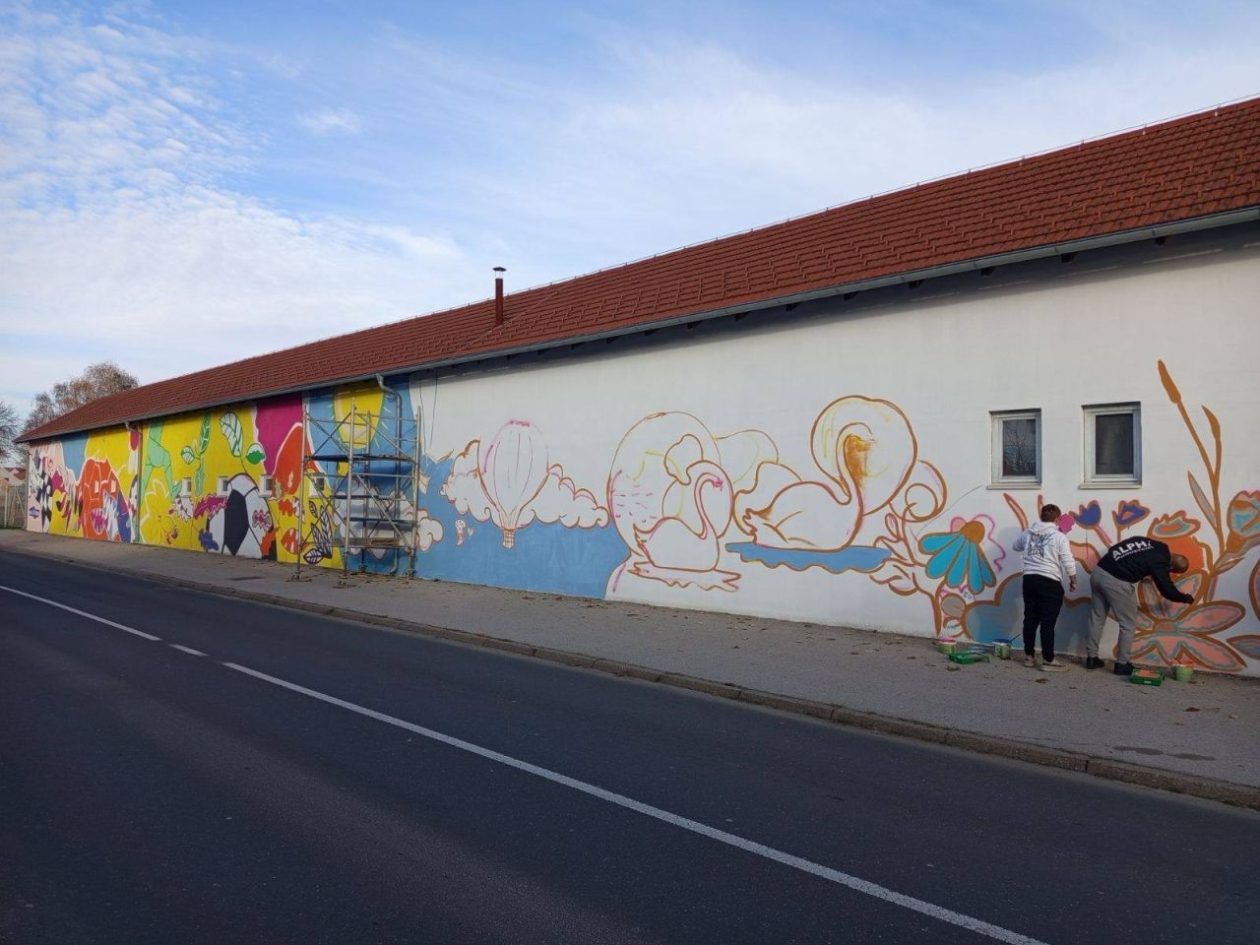 SREDNJA ŠKOLA PRELOG Mladi umjetnici ostavili trag na Sportskom parku Mladost (8)