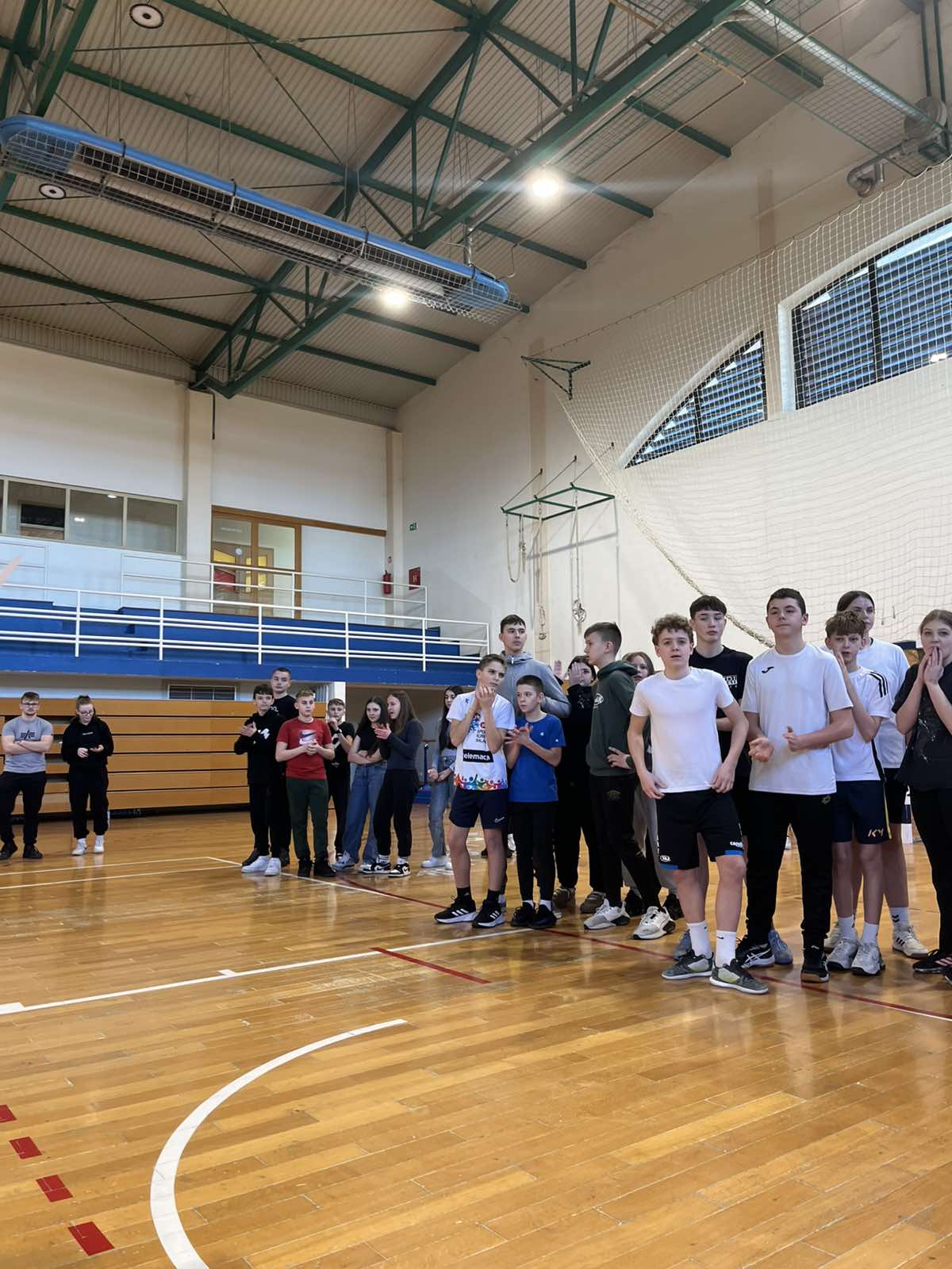 SREDNJA ŠKOLA PRELOG ‘SHE’ štafetne igre (6) SREDNJA ŠKOLA PRELOG ‘SHE’ štafetne igre (6)