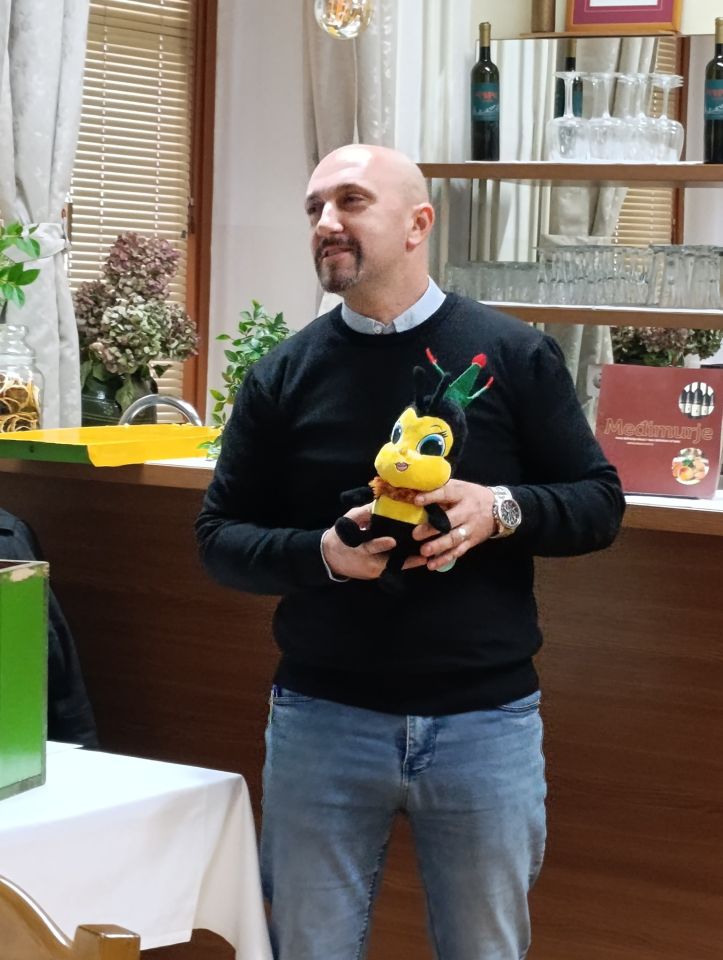 SŠ PRELOG Nastavnici razmjenjivali iskustva i kušali vrhunske delicije (15)