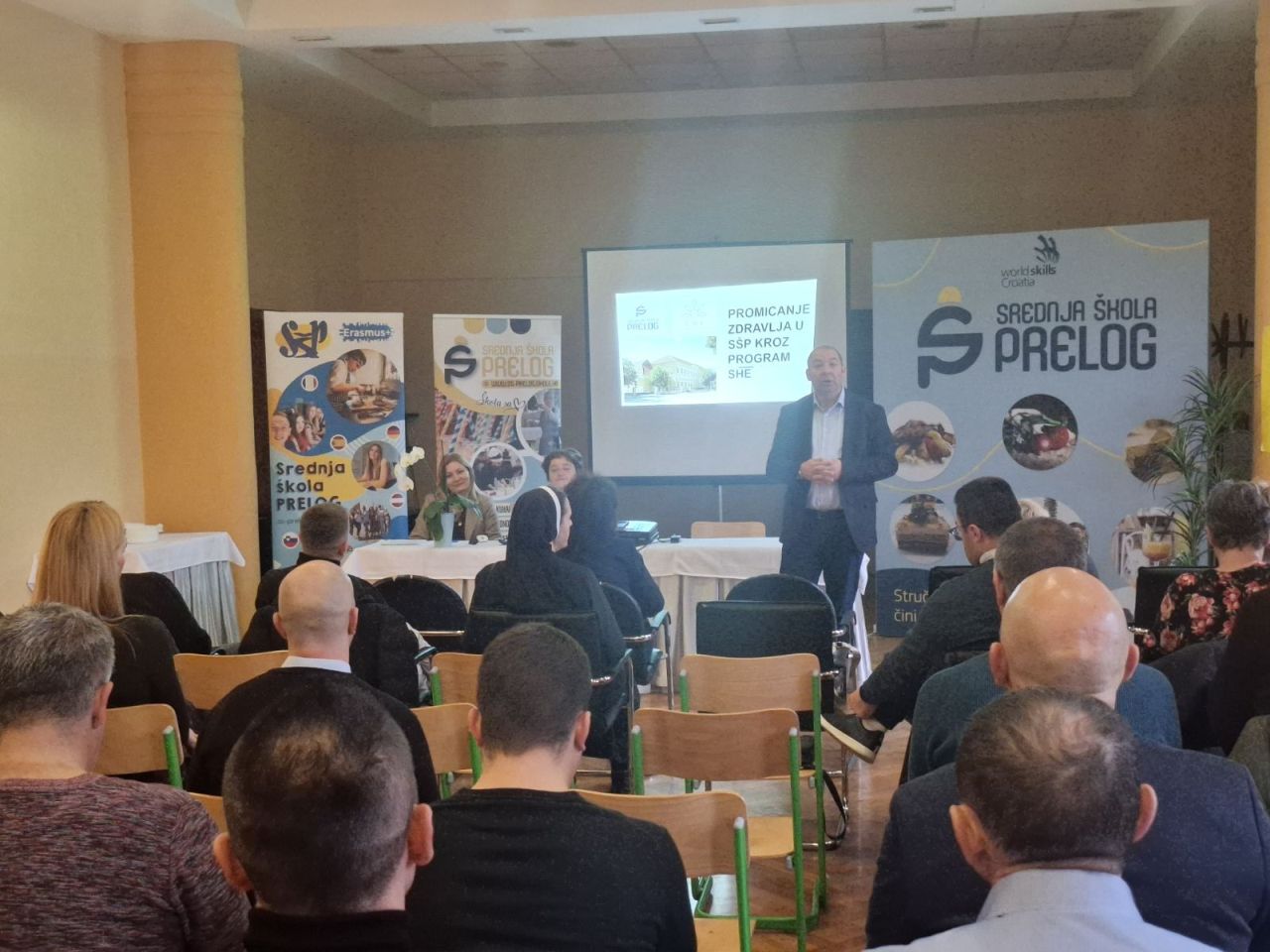 SŠ PRELOG Nastavnici razmjenjivali iskustva i kušali vrhunske delicije (4)