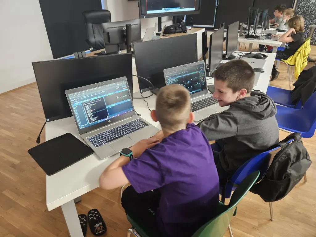 STEM KAMP Uspješno održane tri besplatne radionice (7)