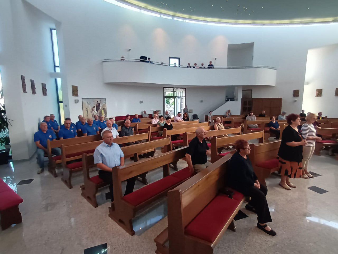 STRAHONINEC Mještani odali počast poginulim braniteljima (8)