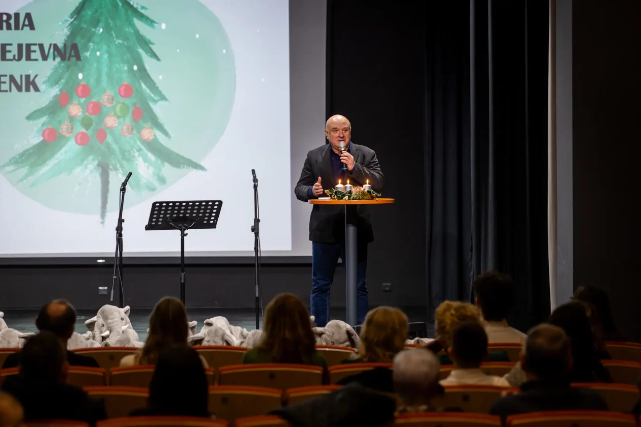 ŠTRIGOVA Darivanja najmlađih 27 (23) ŠTRIGOVA Darivanja najmlađih 27 (23)