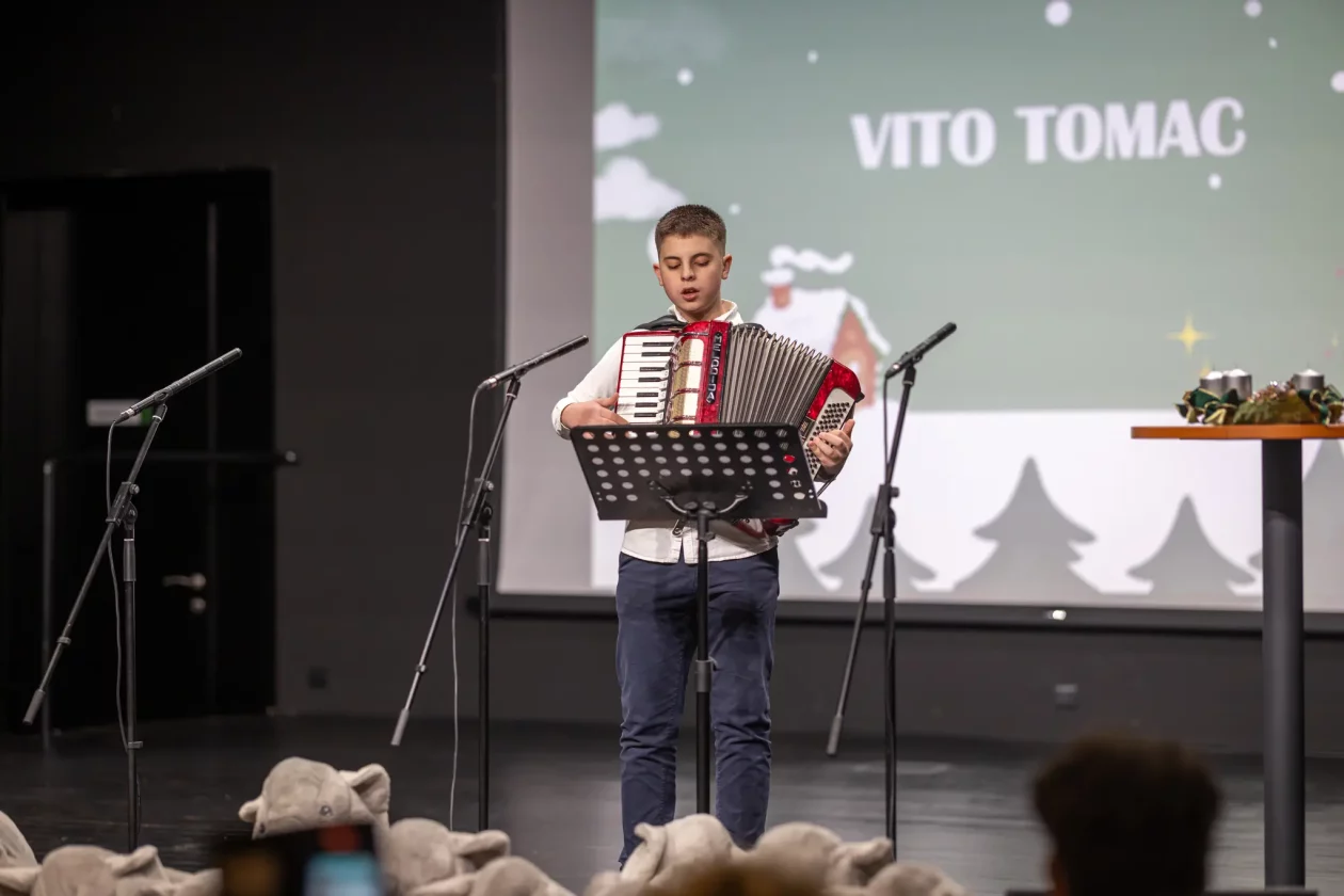 ŠTRIGOVA Darivanja najmlađih 27 (9) ŠTRIGOVA Darivanja najmlađih 27 (9)