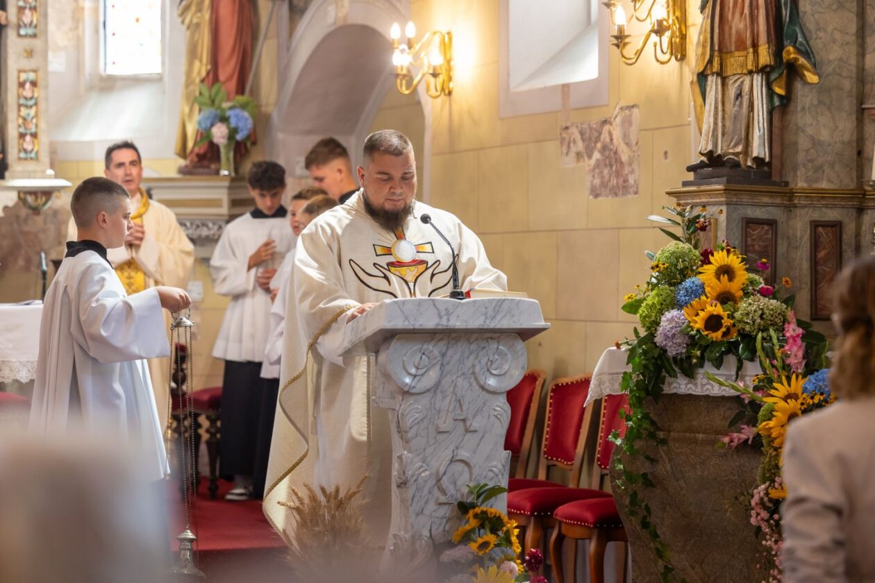 ŠTRIGOVA Vlč. Igor Radašić novi župnik Župe Svete Marije Magdalene (46)