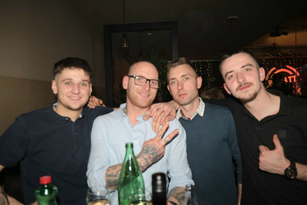 STUDENTSKI PARTY Mladi preplavili gradsku kavanu i napravili vrhunsku atmosferu (32)