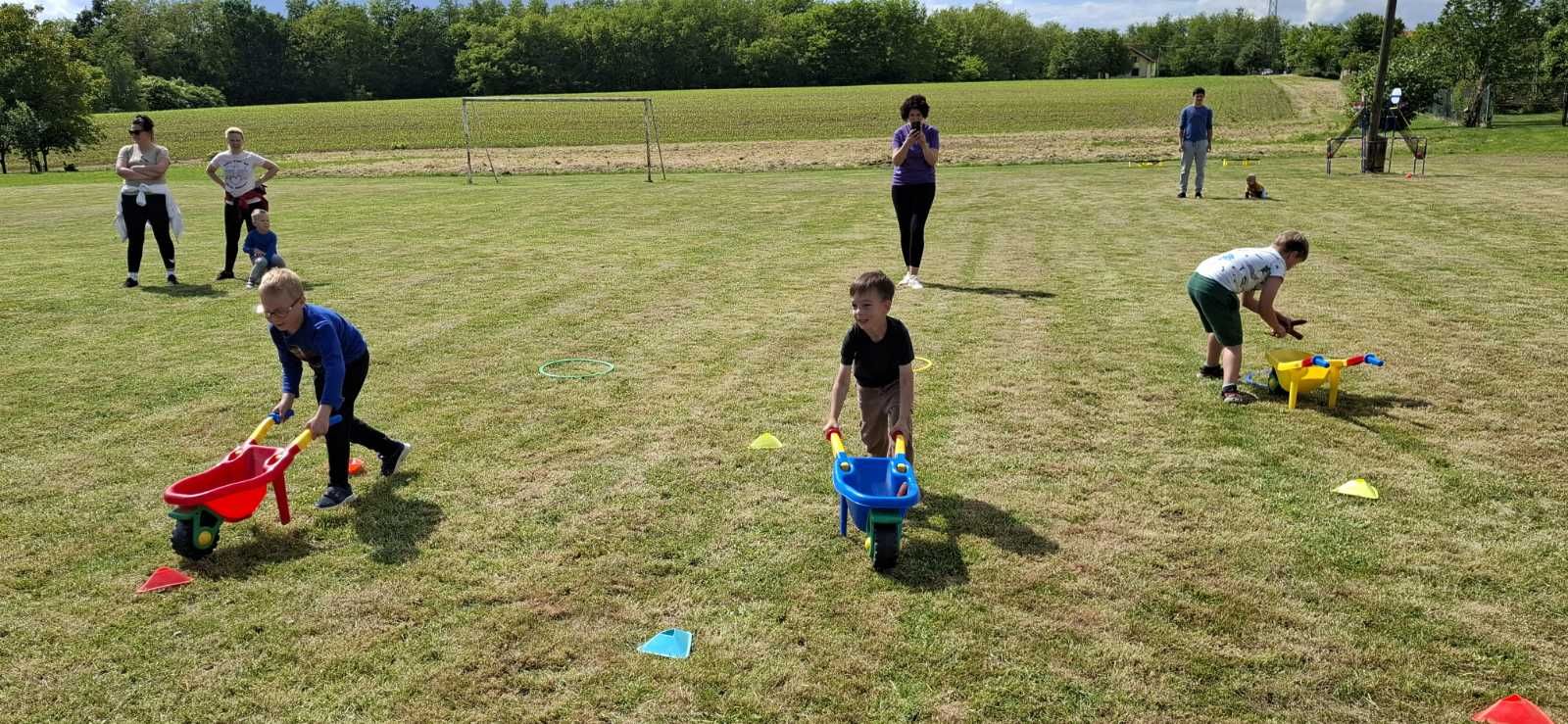 SUBOTNJA REKREACIJA Udruga žena Mihovljan pokrenula sportski kamp za djecu (16)