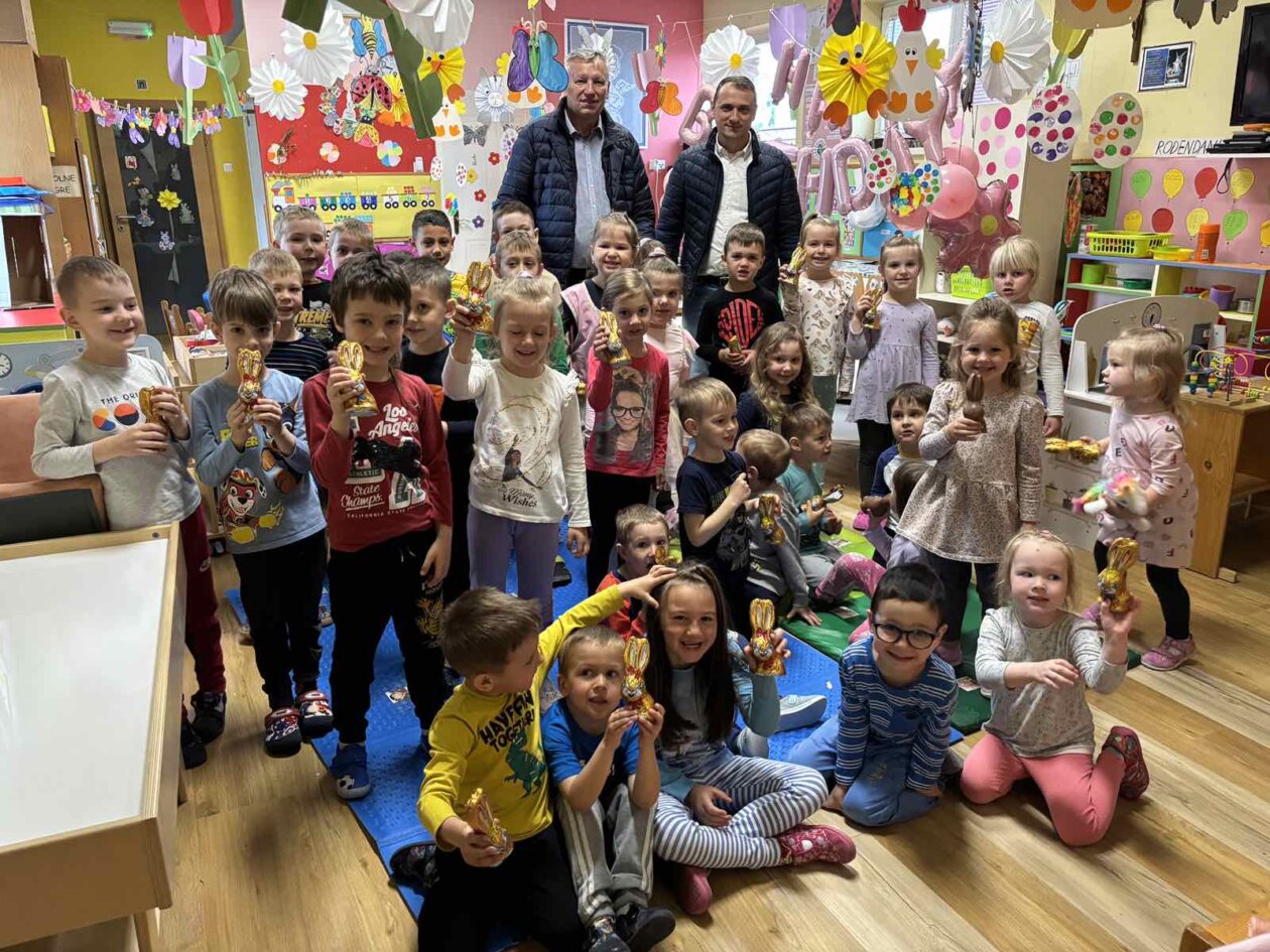 SV. MARTIN NA MURI Slatki pokloni i osmijesi Uskrsno iznenađenje za vrtiće i školu (7)