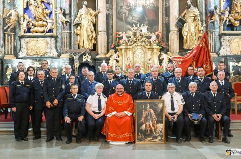 SVETI FLORIJAN U Prelogu svečano obilježen spomendan zaštitnika vatrogasaca (4)