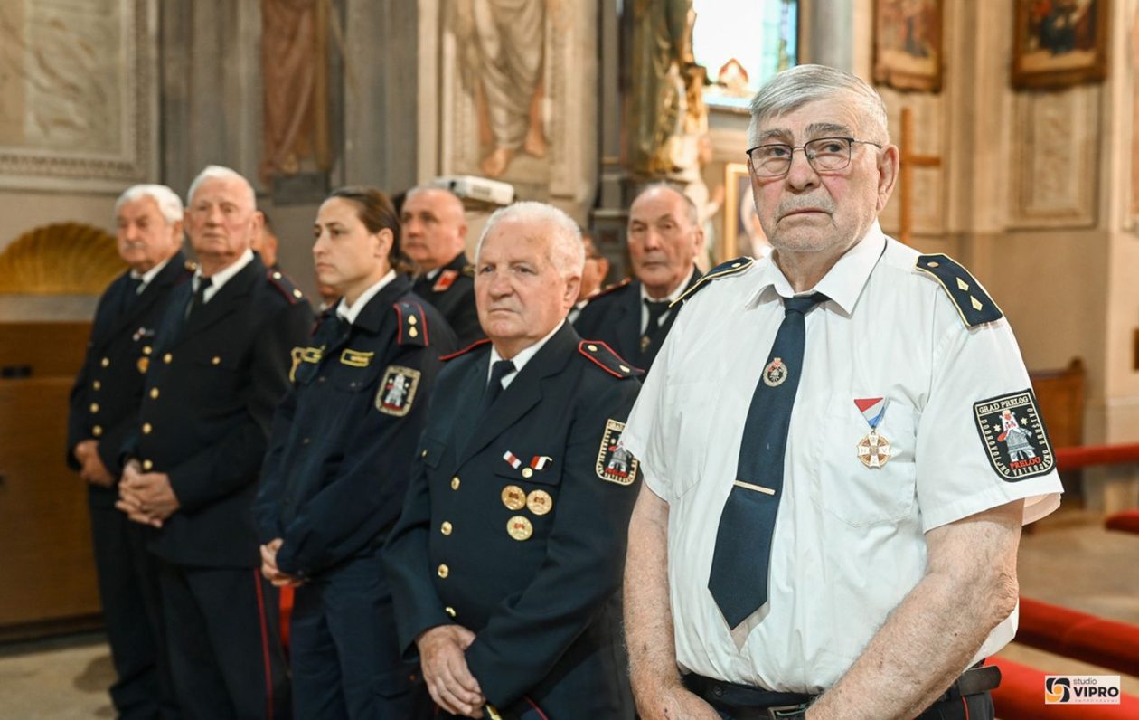 SVETI FLORIJAN U Prelogu svečano obilježen spomendan zaštitnika vatrogasaca (9)