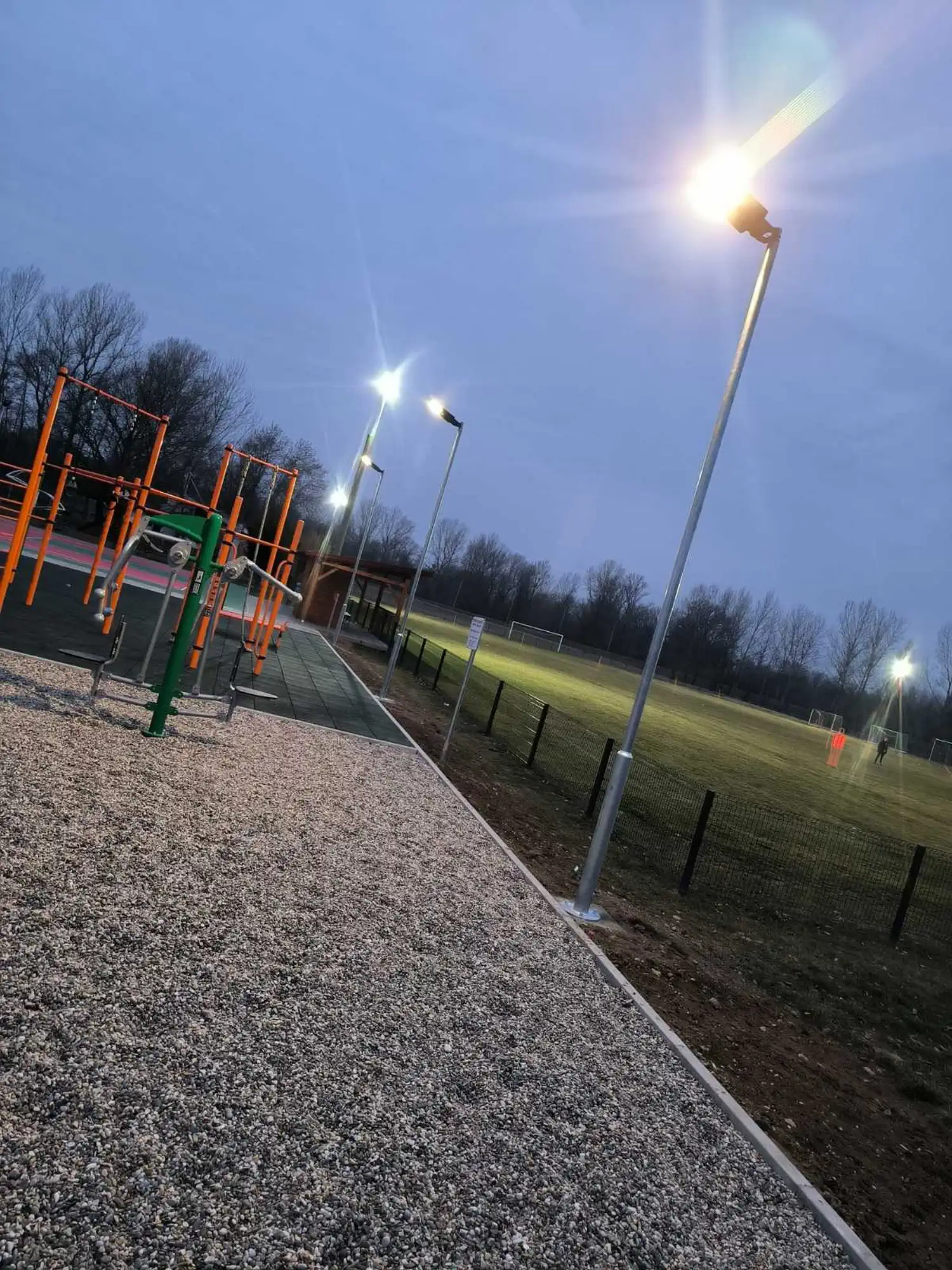 SVETI MARTIN NA MURI Postavljena nova ograda i solarna rasvjeta uz sportske terene (2)