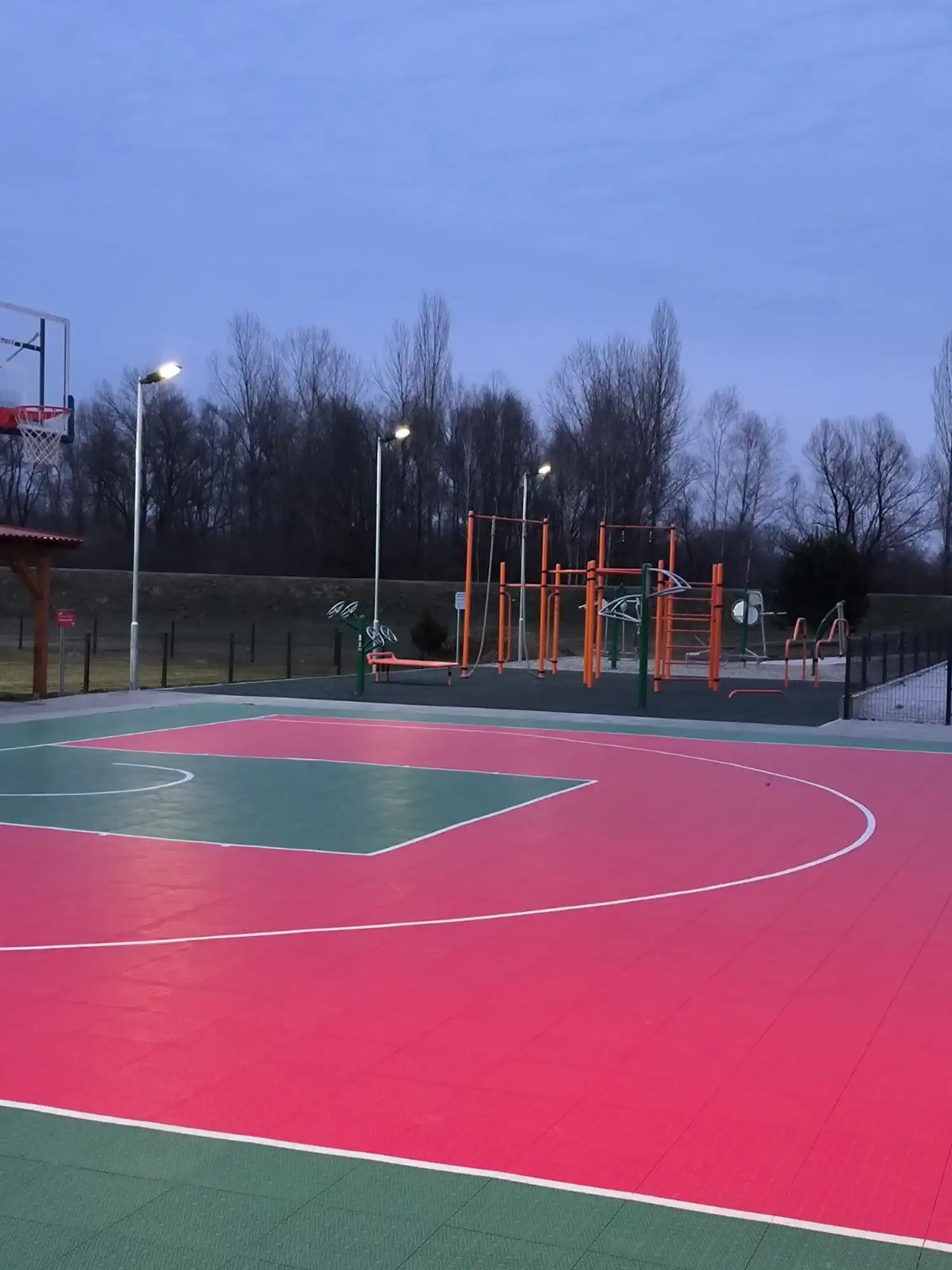 SVETI MARTIN NA MURI Postavljena nova ograda i solarna rasvjeta uz sportske terene (3)