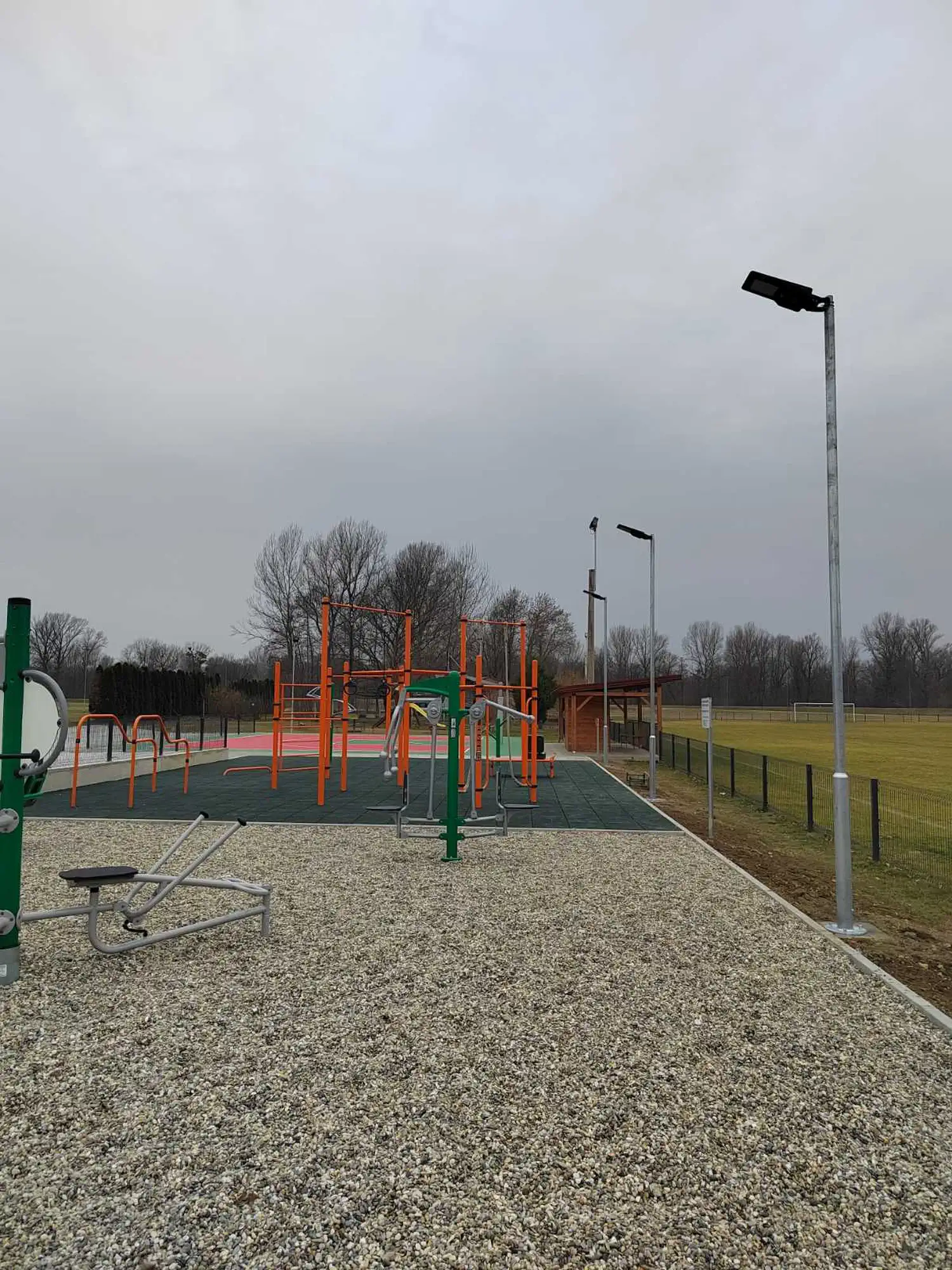 SVETI MARTIN NA MURI Postavljena nova ograda i solarna rasvjeta uz sportske terene (4)