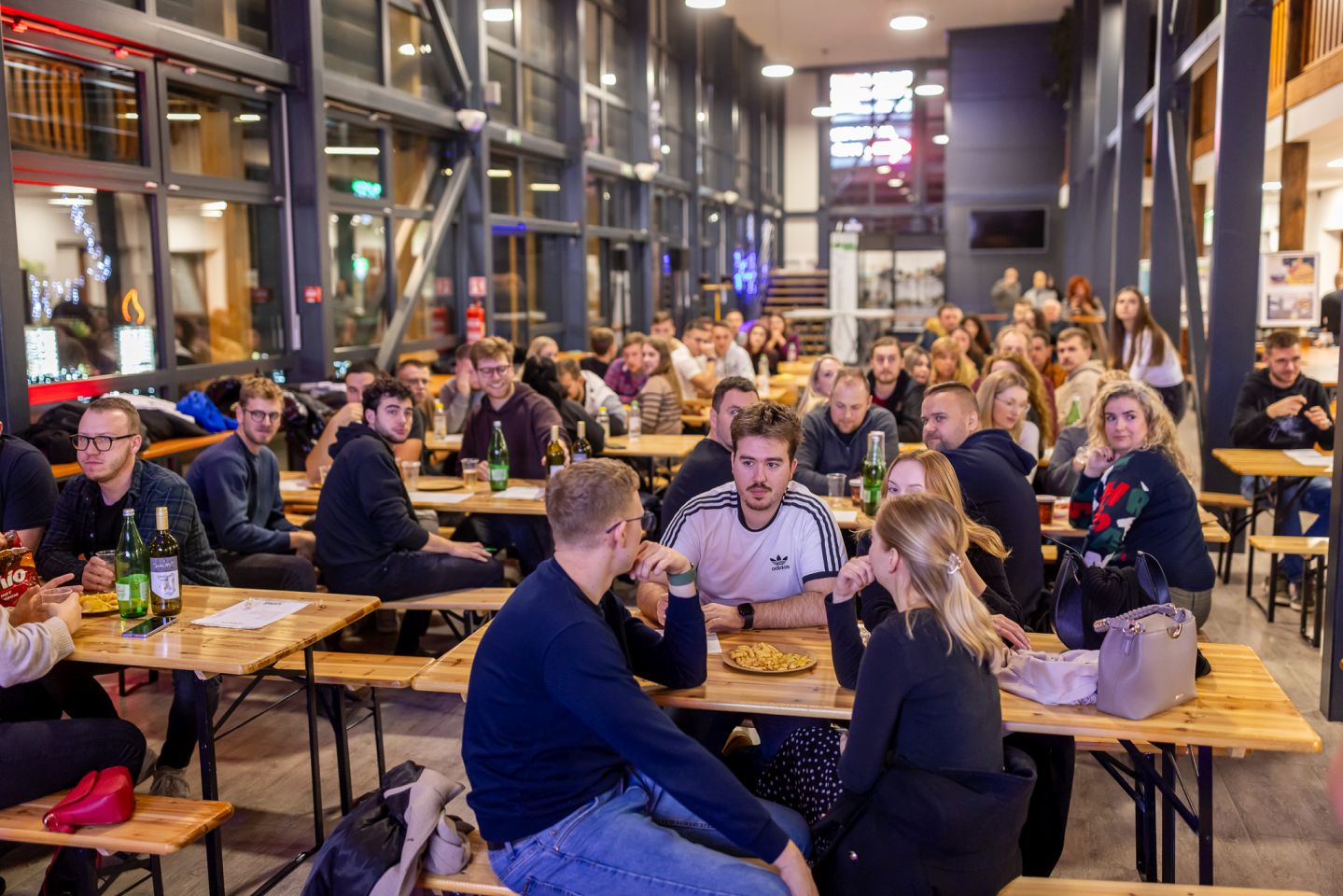 SVIJEĆA MIRA Štrigova zasjala u drugom adventskom vikendu uz paljenje svijeće i božićni sajam (22) SVIJEĆA MIRA Štrigova zasjala u drugom adventskom vikendu uz paljenje svijeće i božićni sajam (22)