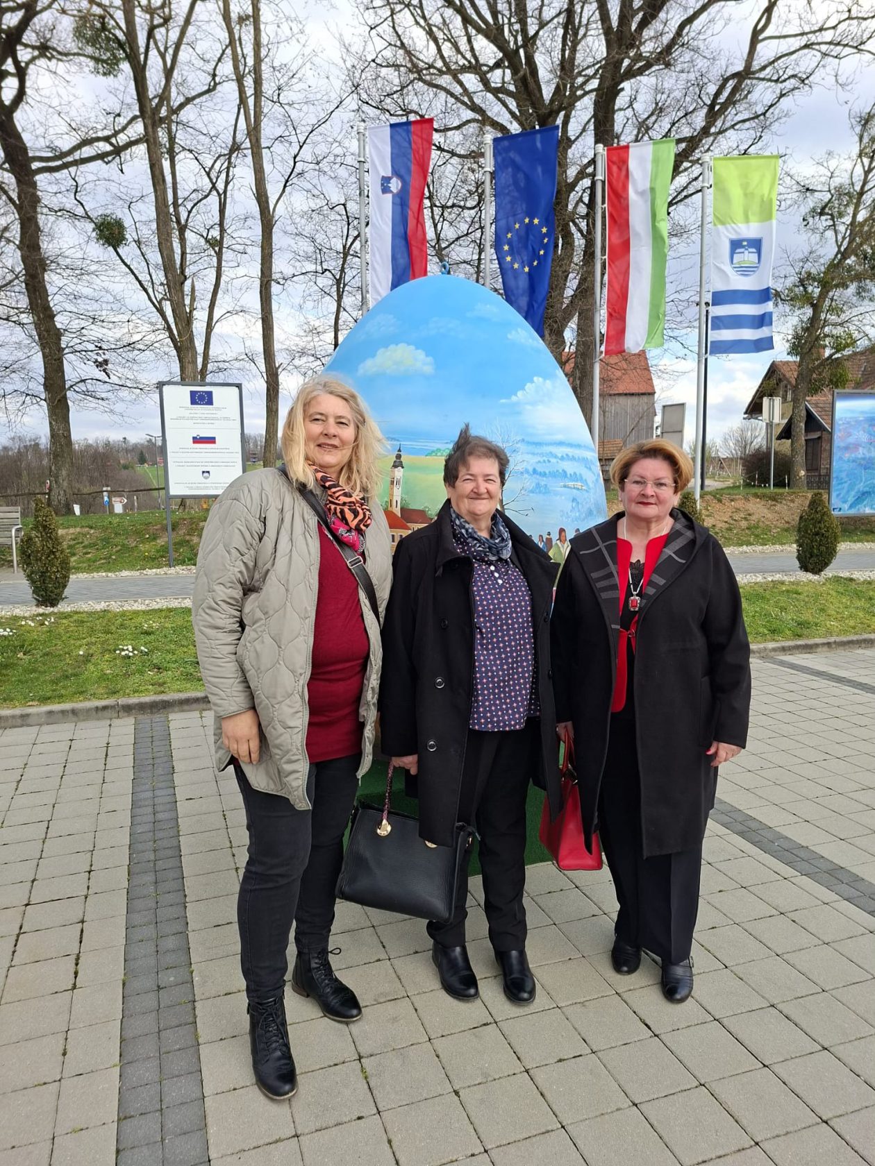 SVJETLANA GOMBAR IZ PODTURNA jaja uskrs (4) SVJETLANA GOMBAR IZ PODTURNA jaja uskrs (4)