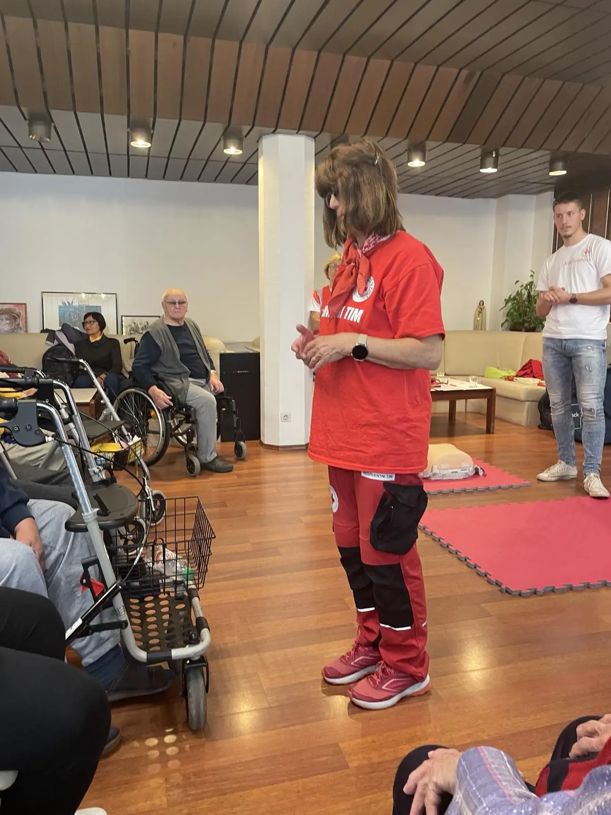 SVJETSKI DAN OŽIVLJAVANJA Održana edukativna radionica za umirovljenike u Čakovcu (12)