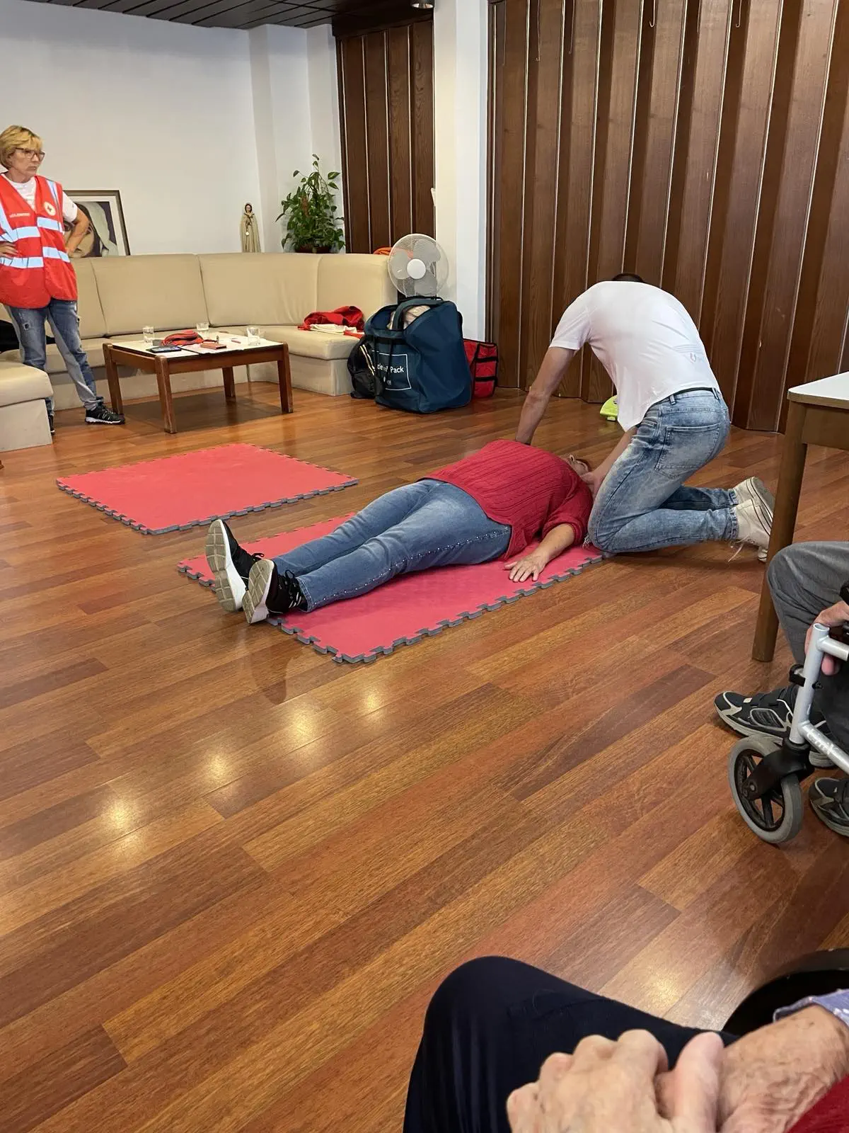 SVJETSKI DAN OŽIVLJAVANJA Održana edukativna radionica za umirovljenike u Čakovcu (8)