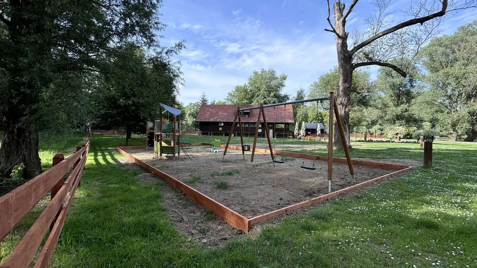 SVeti Martin na Muri – ljuljačke (6) SVeti Martin na Muri – ljuljačke (6)