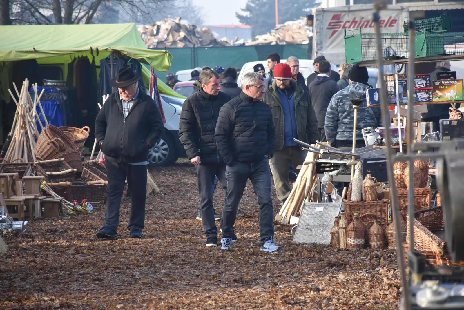 Sajam 18.12.24 (29) Sajam 18.12.24 (29)