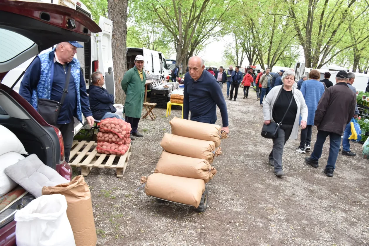 Sajam, Čakovec, 23.4.25 (27)