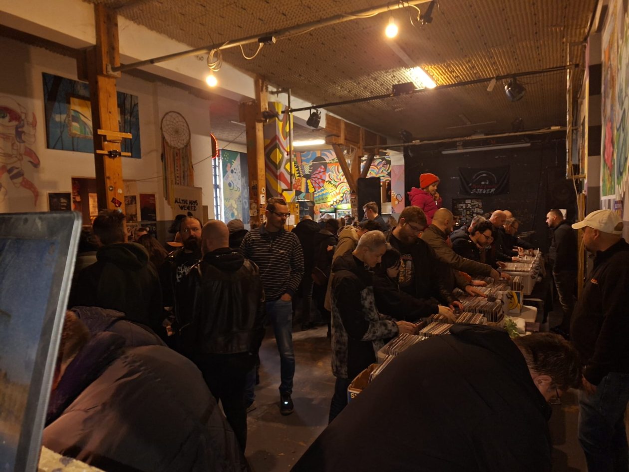 Sajam gramofonskih ploča foto1 Sajam gramofonskih ploča foto1