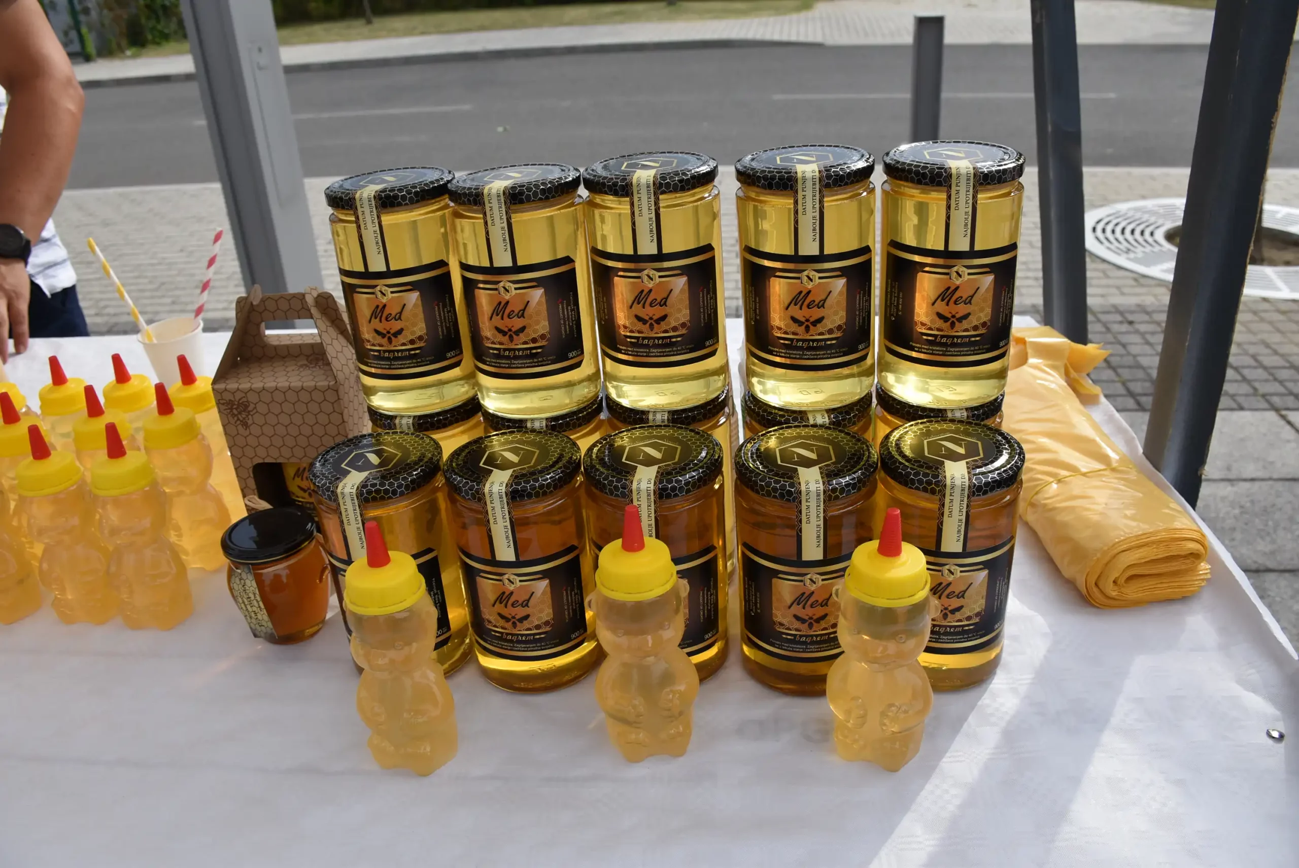 Sajam obrtnika, poljoprivrednika i udruga Mala Subotica 2024 (34) Sajam obrtnika, poljoprivrednika i udruga Mala Subotica 2024 (34)