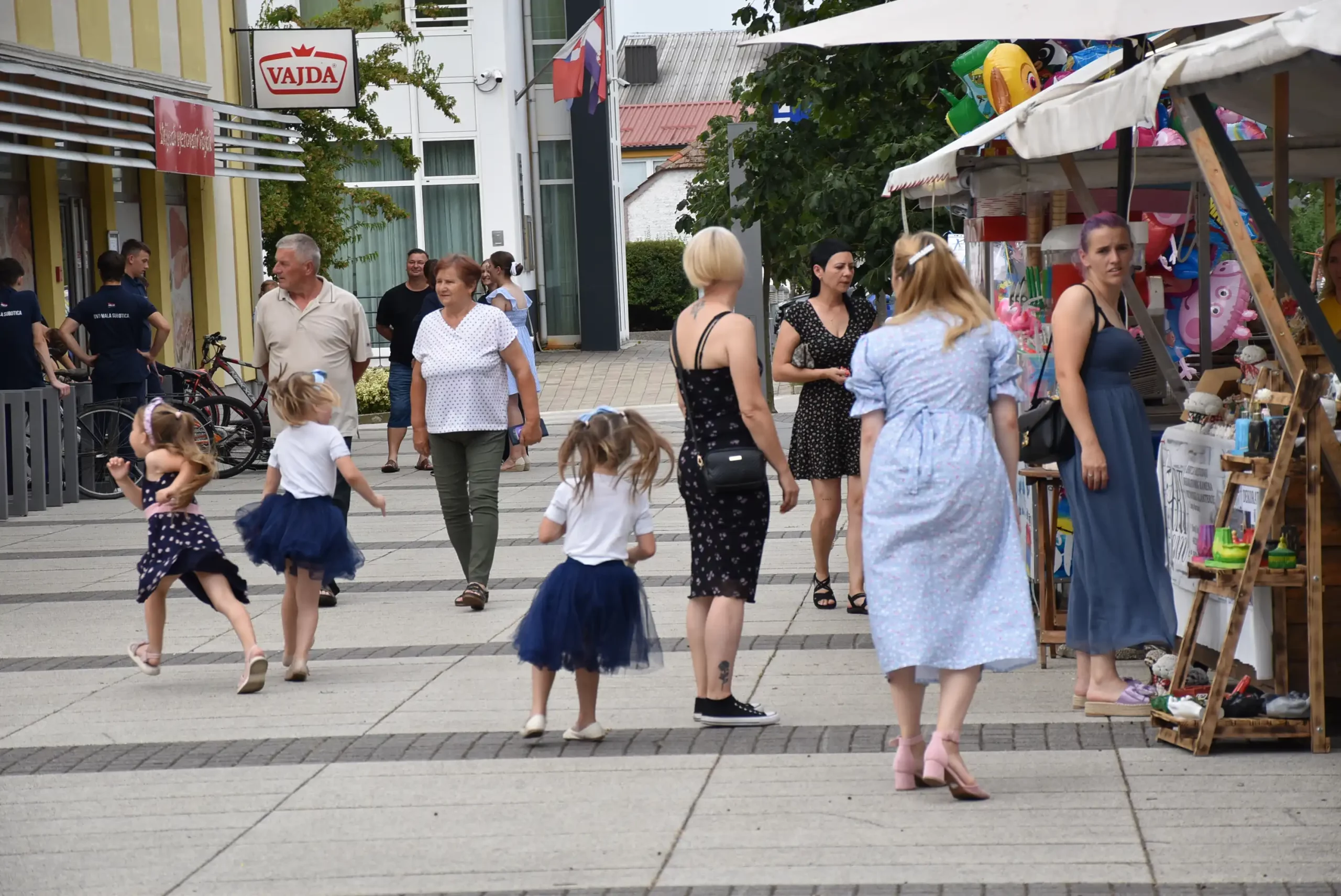 Sajam obrtnika, poljoprivrednika i udruga Mala Subotica 2024 (47) Sajam obrtnika, poljoprivrednika i udruga Mala Subotica 2024 (47)