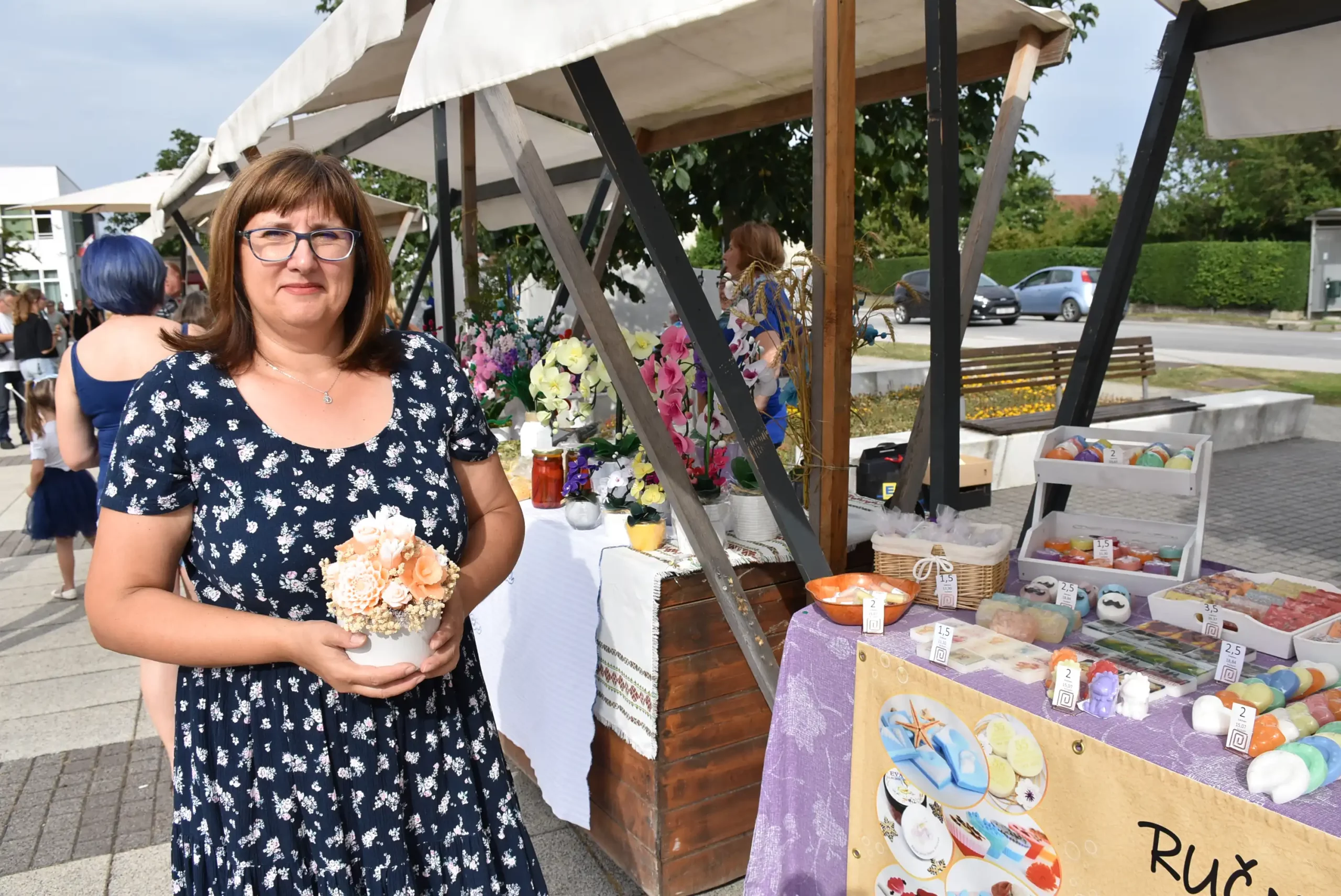 Sajam obrtnika, poljoprivrednika i udruga Mala Subotica 2024 (50) Sajam obrtnika, poljoprivrednika i udruga Mala Subotica 2024 (50)