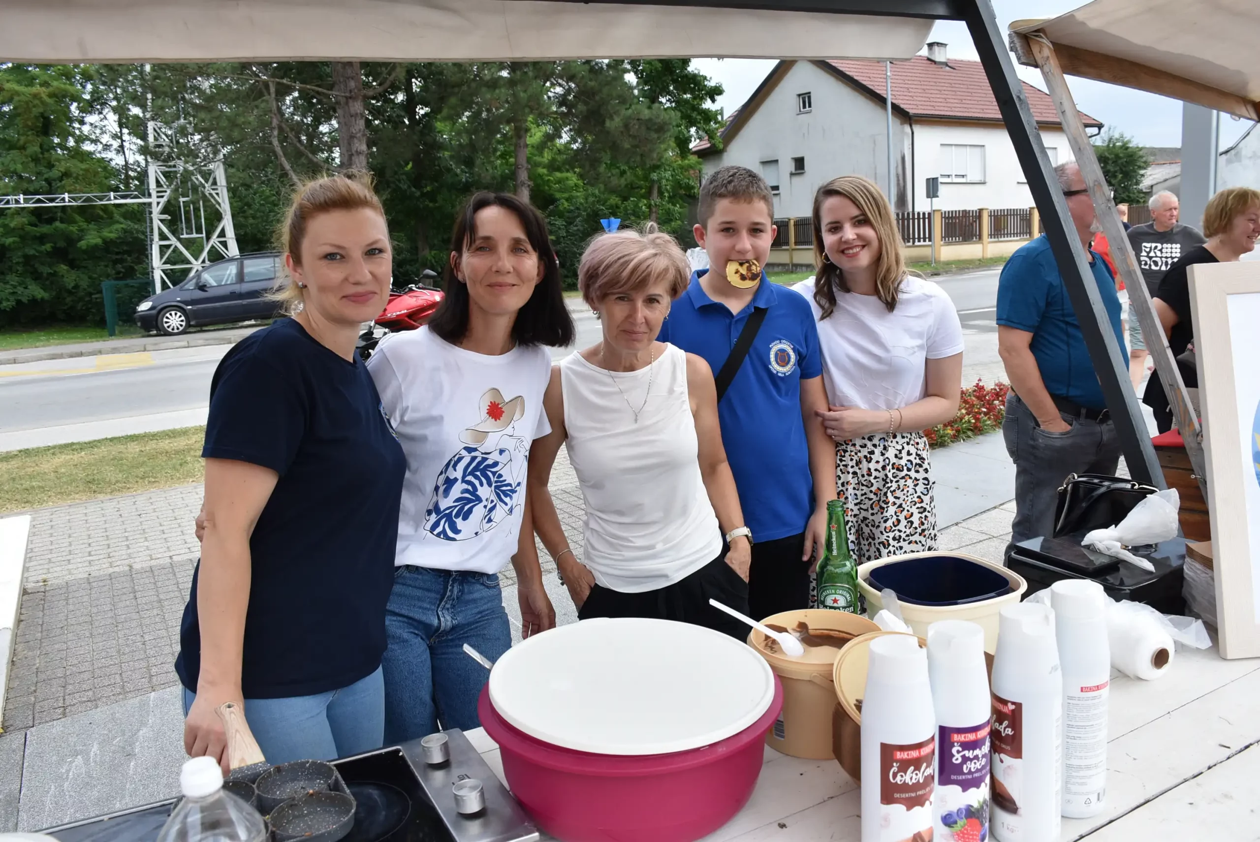 Sajam obrtnika, poljoprivrednika i udruga Mala Subotica 2024 (58) Sajam obrtnika, poljoprivrednika i udruga Mala Subotica 2024 (58)