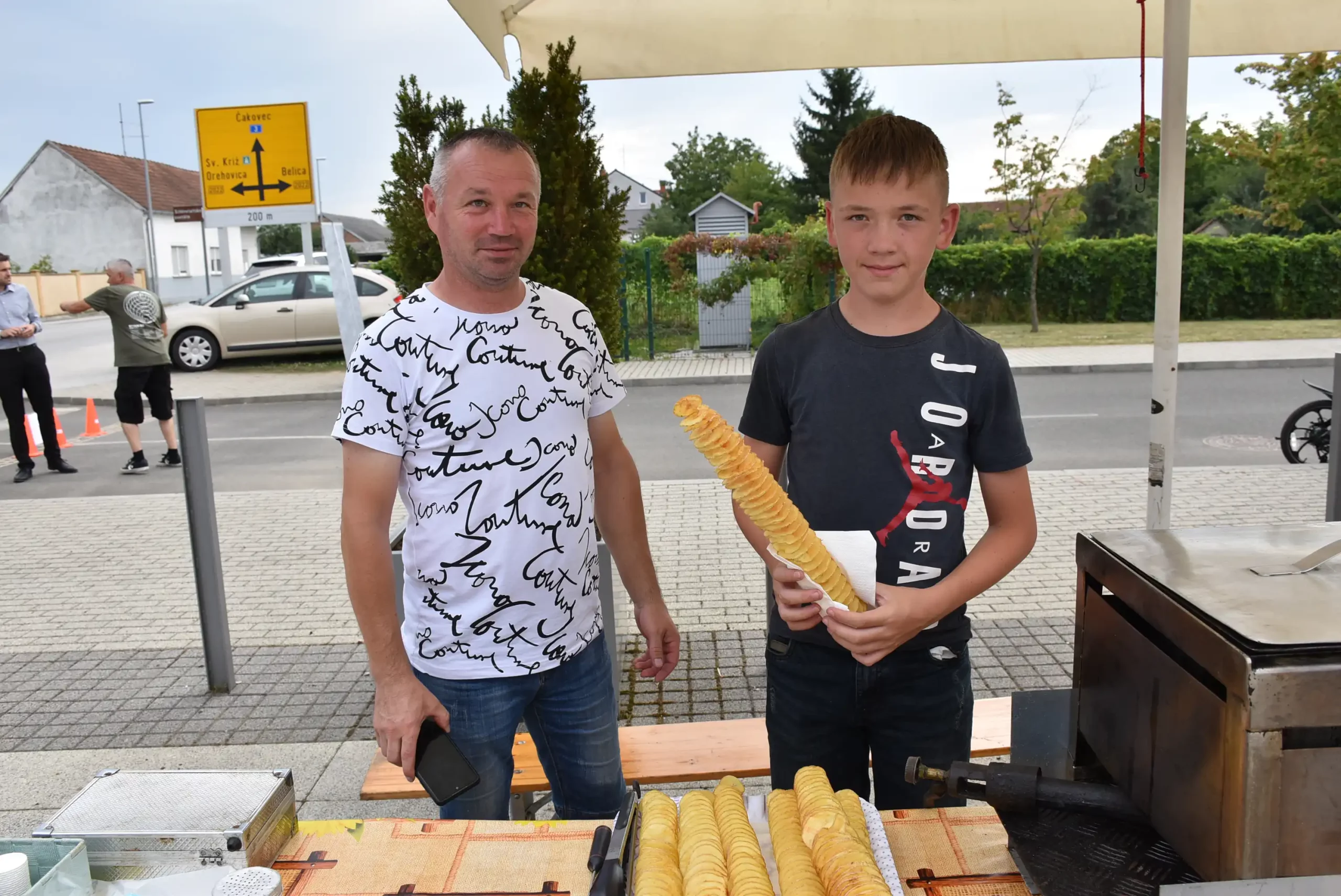 Sajam obrtnika, poljoprivrednika i udruga Mala Subotica 2024 (61) Sajam obrtnika, poljoprivrednika i udruga Mala Subotica 2024 (61)