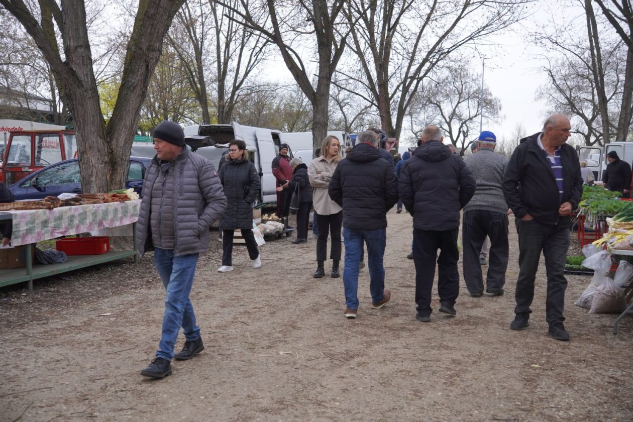 Sajam srijedom 1.4.2026 (24) Sajam srijedom 1.4.2026 (24)