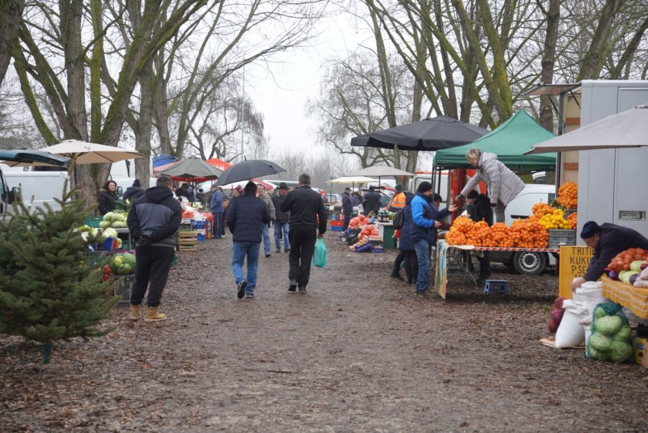 Sajam srijedom 17.12.2025 (46)