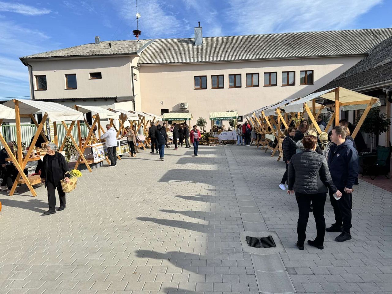 Sajam u Podturnu 14