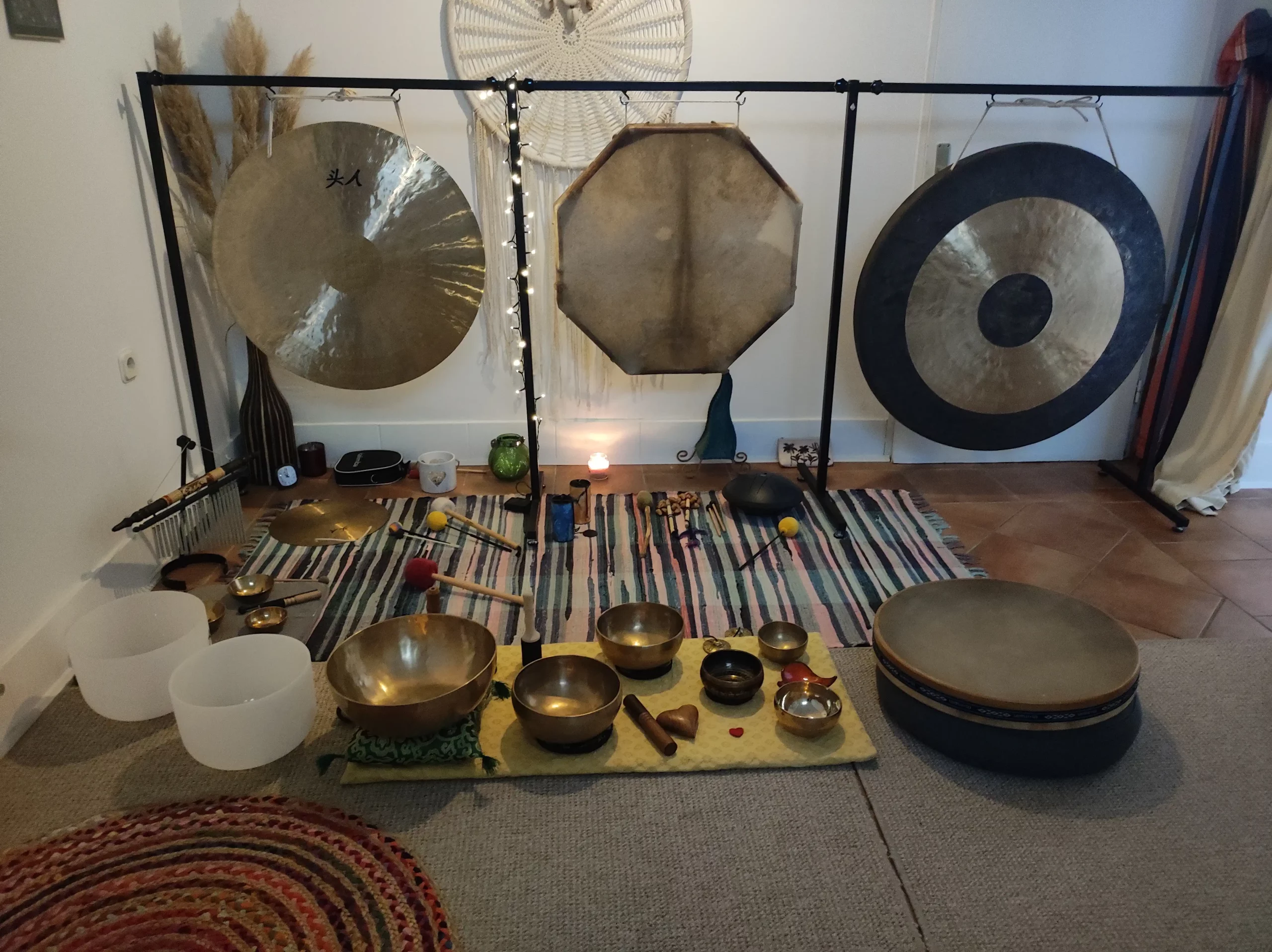 Sandra Švenda,zvukoterapija (1) Sandra Švenda,zvukoterapija (1)