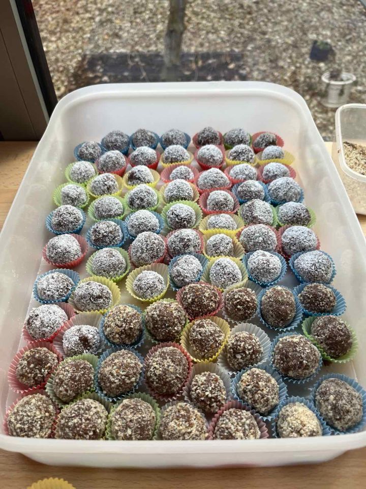 Sanja Marciuš (9) Sanja Marciuš (1)