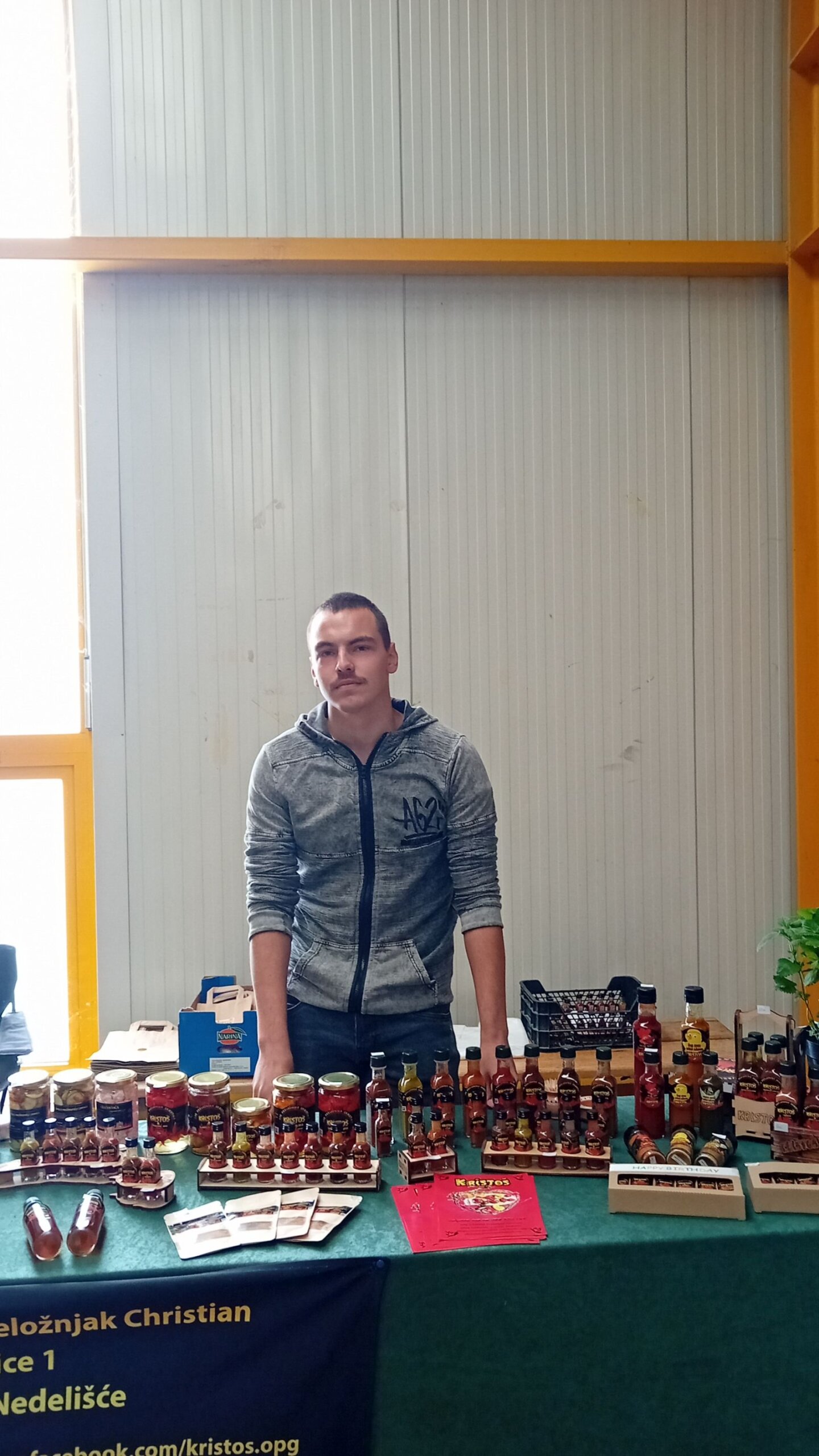 Saša i Lovro Preložnjak Čili papričice 2 Saša i Lovro Preložnjak Čili papričice 8