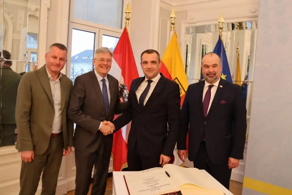 Sastanak-izmedu-zupana-Medimurske-zupanije-i-predsjednika-Vlade-pokrajine-Koruske-17-1024×683