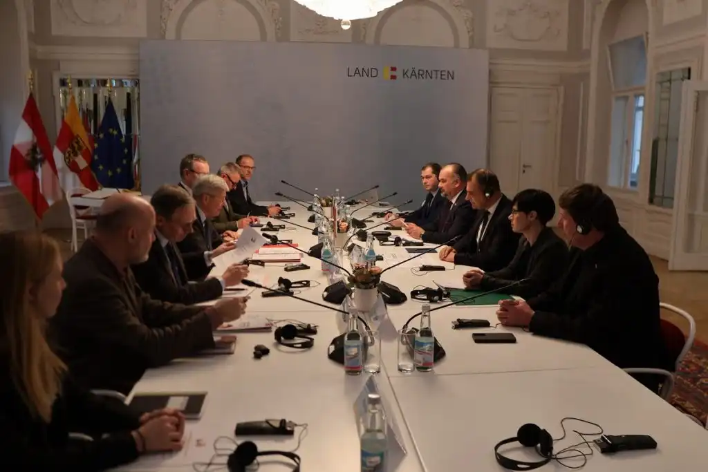 Sastanak-izmedu-zupana-Medimurske-zupanije-i-predsjednika-Vlade-pokrajine-Koruske-7-1024×683