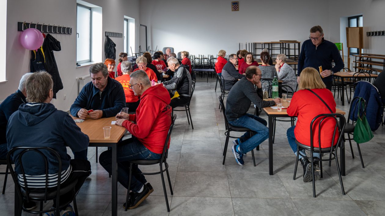 Savska Ves klub umirovljenika bela-17