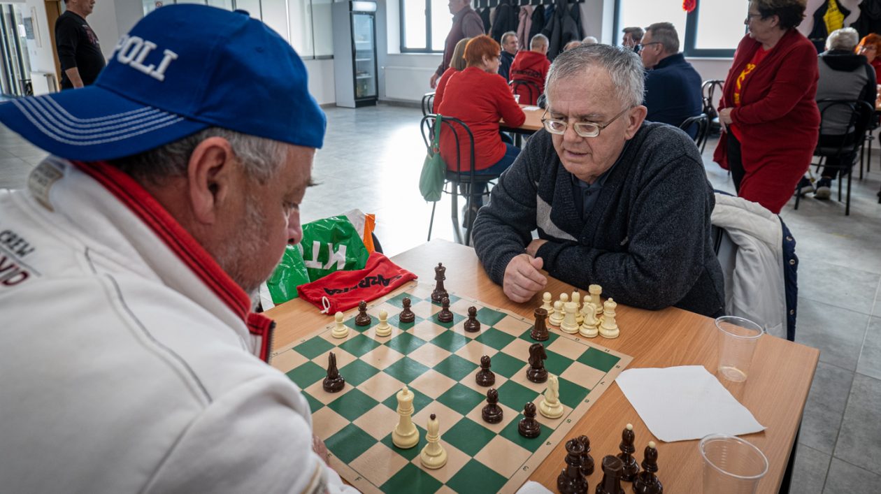 Savska Ves klub umirovljenika bela-23